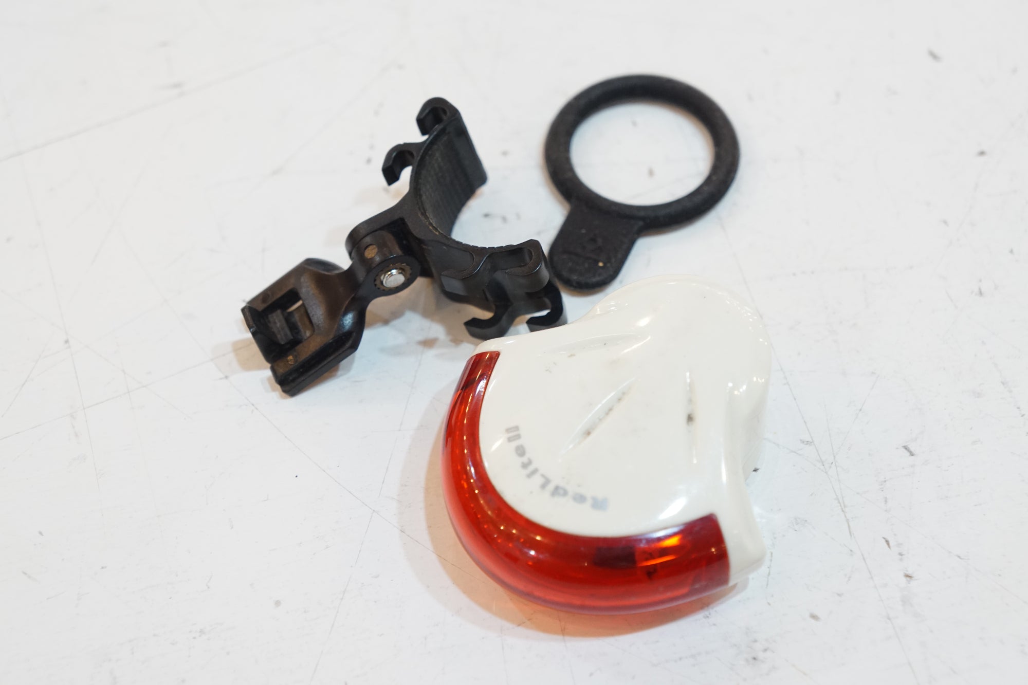 CATEYE 「キャットアイ」 リアライト / バイチャリ浦和ベース