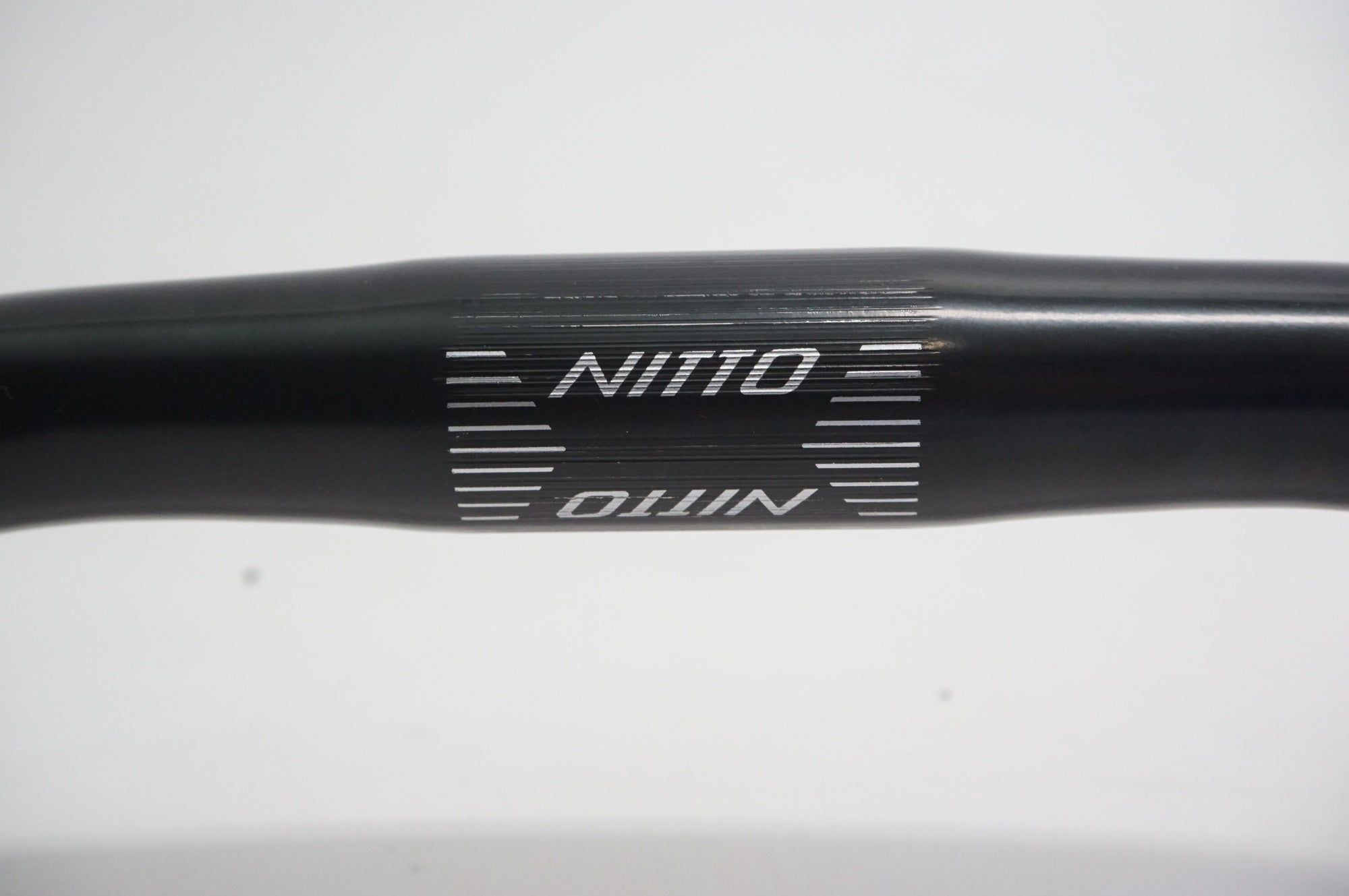 NITTO 「ニットー」 B352 φ25.4 550mm ハンドルバー / 福岡店