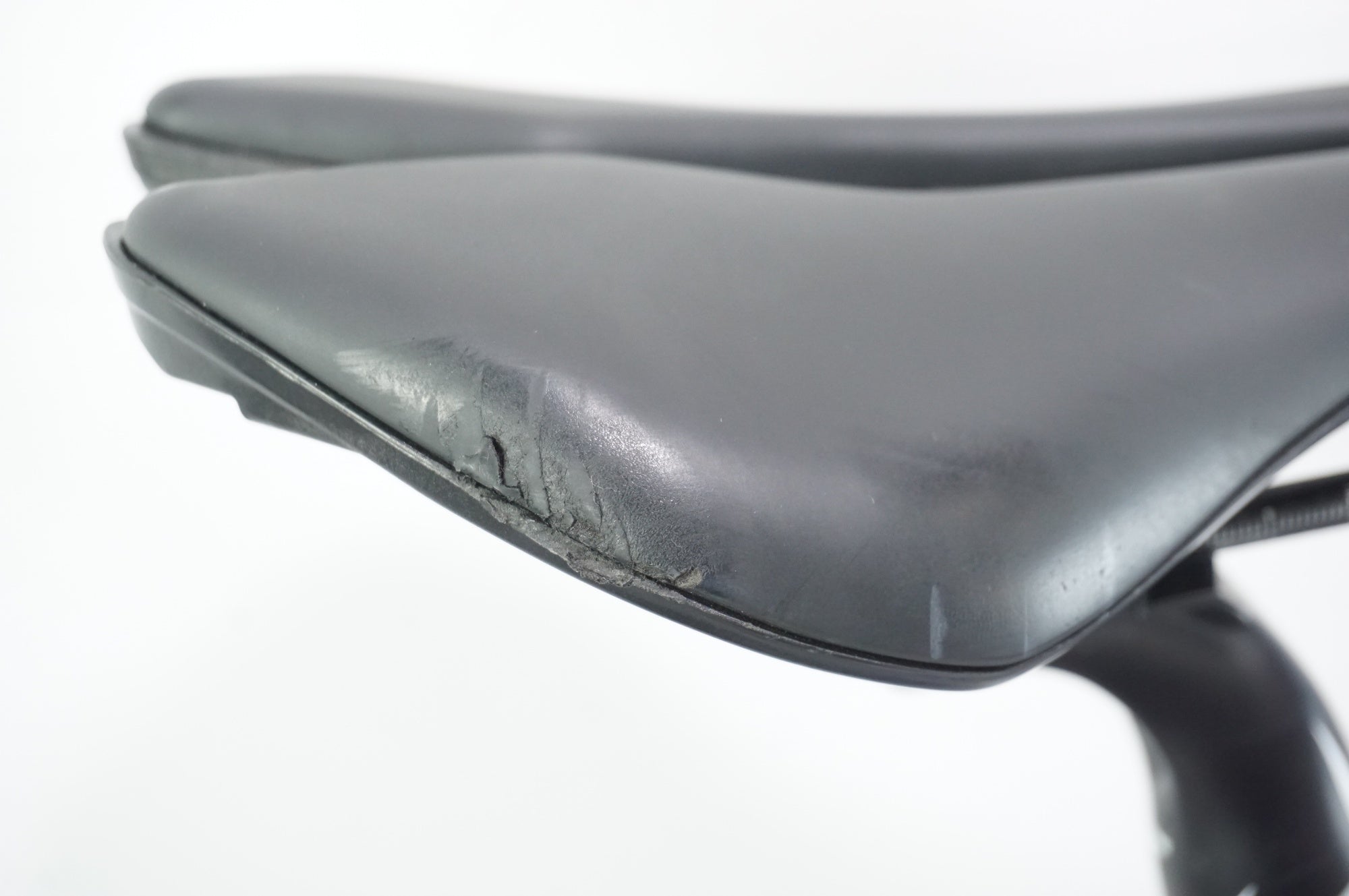 PINARELLO 「ピナレロ」 RAZHA DISK 2021年モデル ロードバイク / 中目黒店