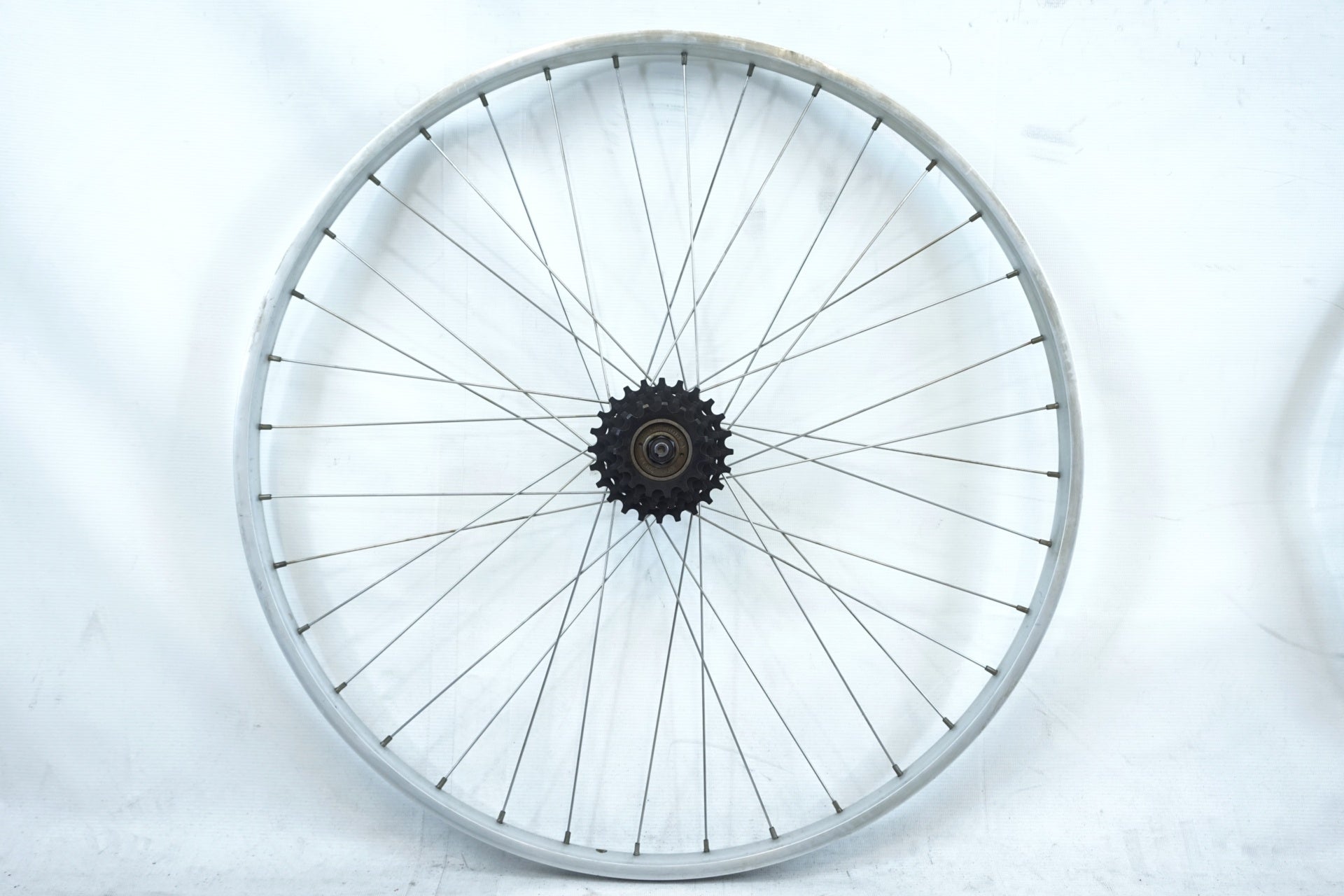 SHIMANO 「シマノ」 600 ハブ ARAYA リム ボスフリー 5S ホイールセット / 有明ガーデン店