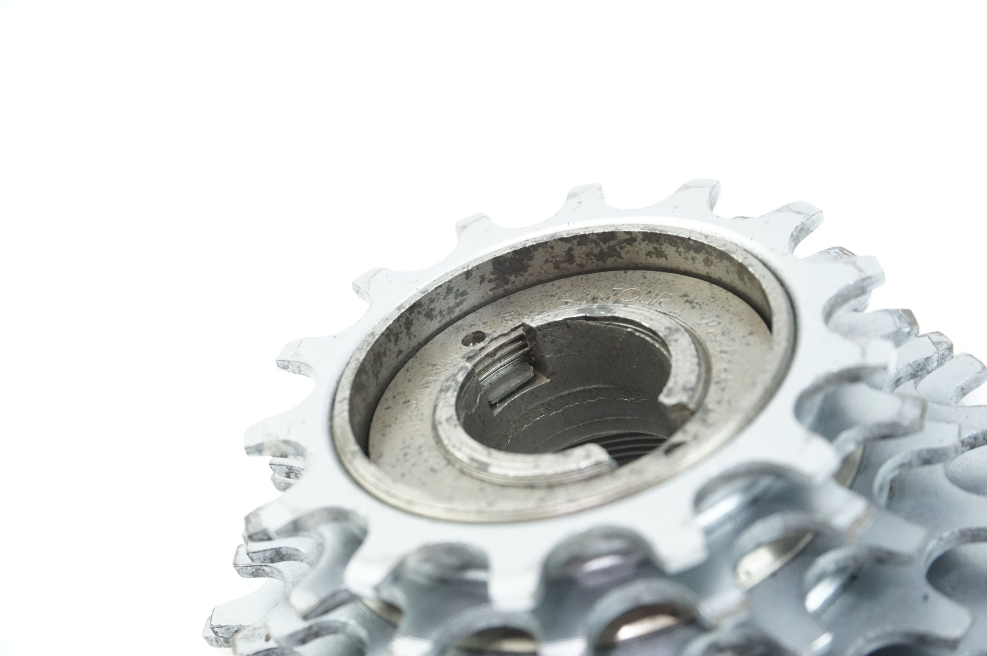 SUNTOUR 「サンツアー」 PERFECT 6S 14-22T ボスフリースプロケット / 中目黒店