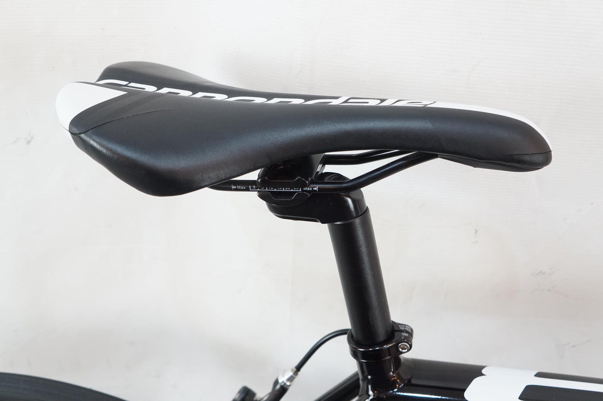 CANNONDALE 「キャノンデール」 CAAD8 2015年モデル ロードバイク / バイチャリ浦和ベース