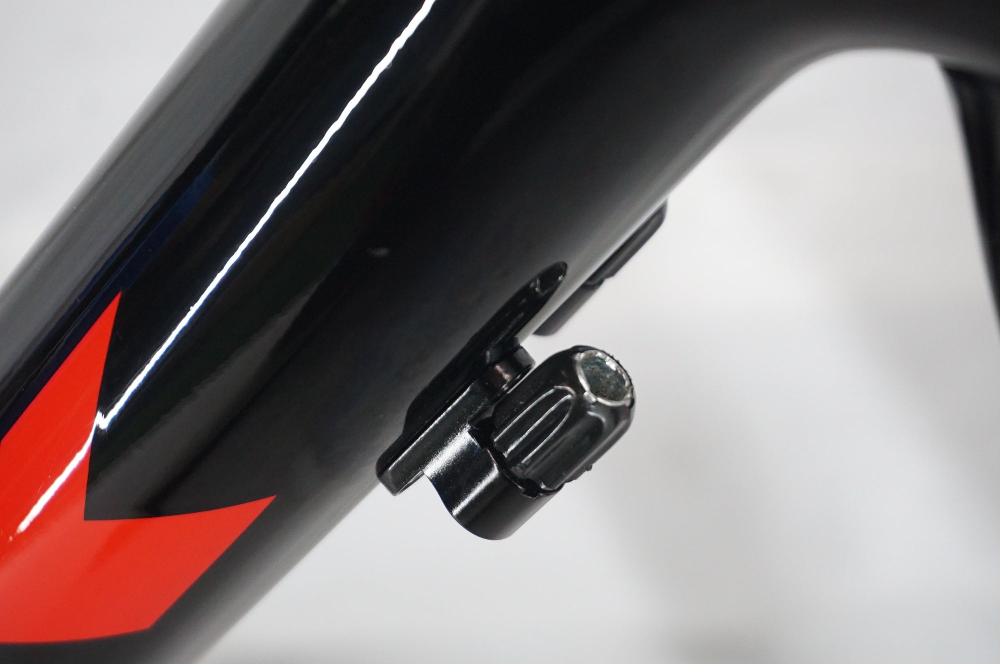 TREK 「トレック」 EMONDA S5 2017年モデル フレームセット / 阪急塚口店