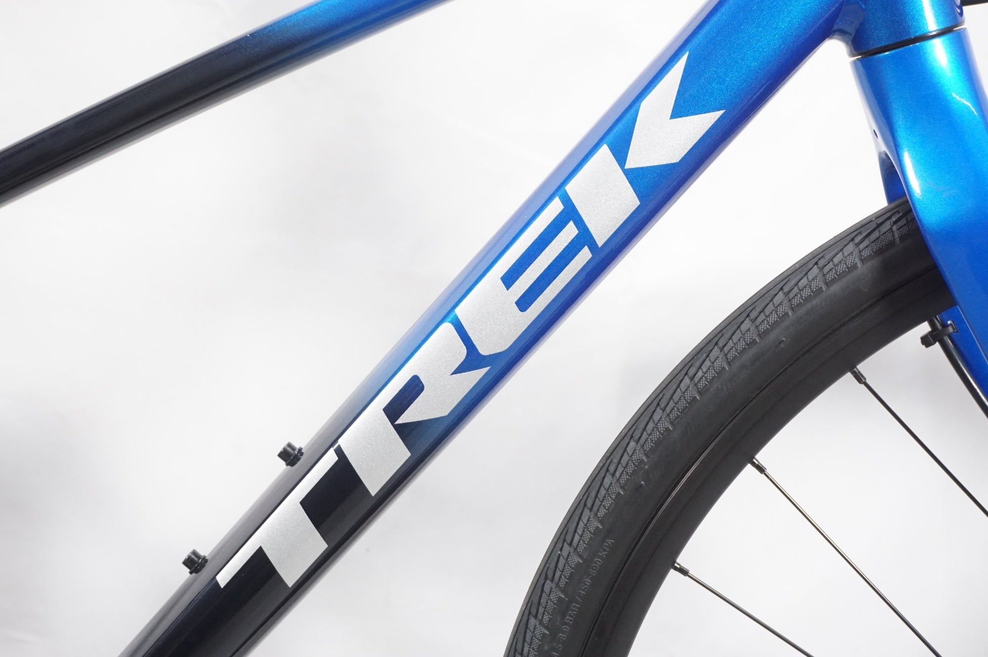 TREK 「トレック」 FX 3 DISC GEN 3 2022-2023年モデル クロスバイク / AKIBA店