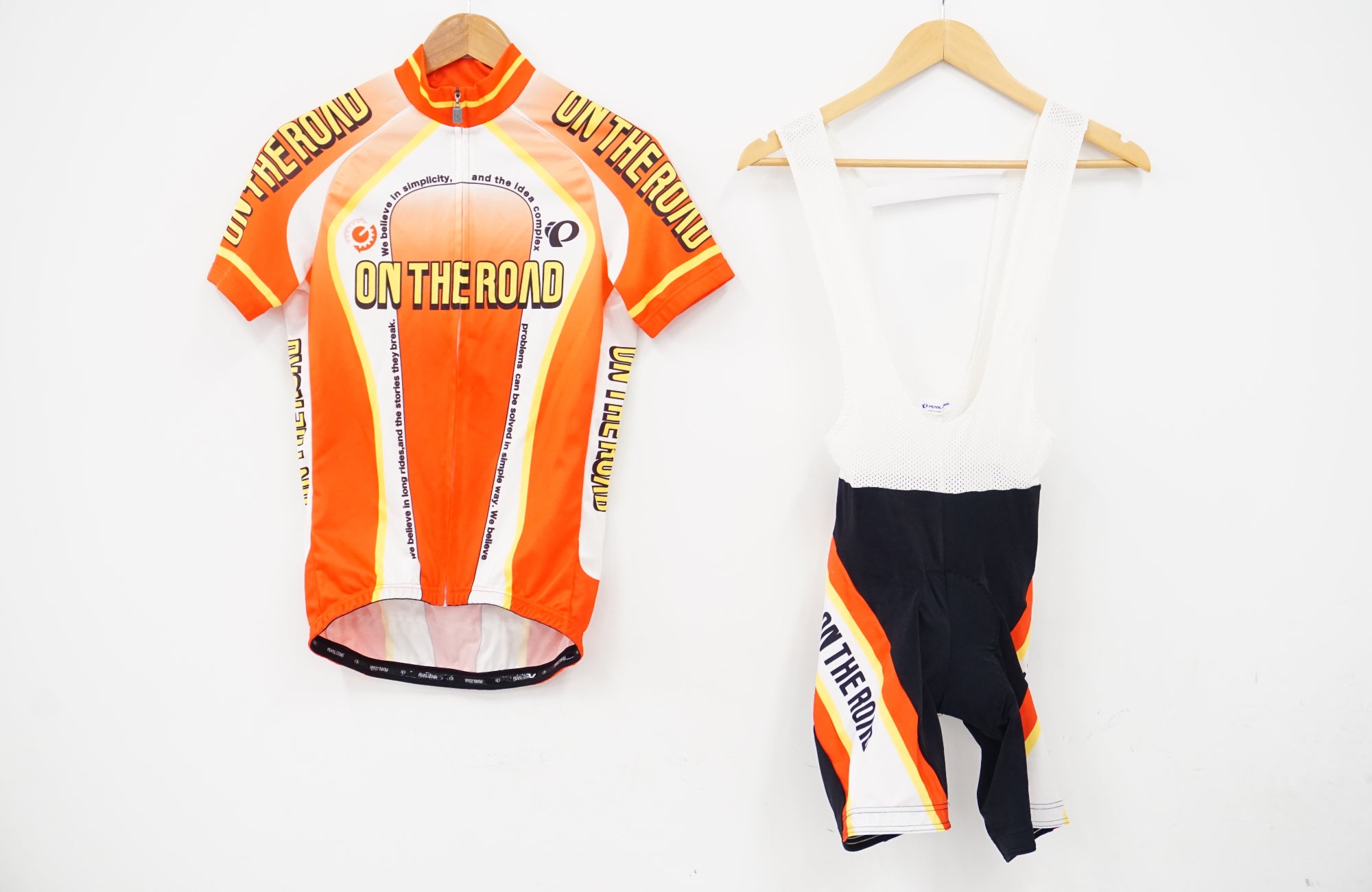 【パールイズミ】新品　メンズ　サイクルウェア・パンツ上下セット PEARLIZUMI 「パールイズミ」 Mサイズ サイクルジャージ 上下