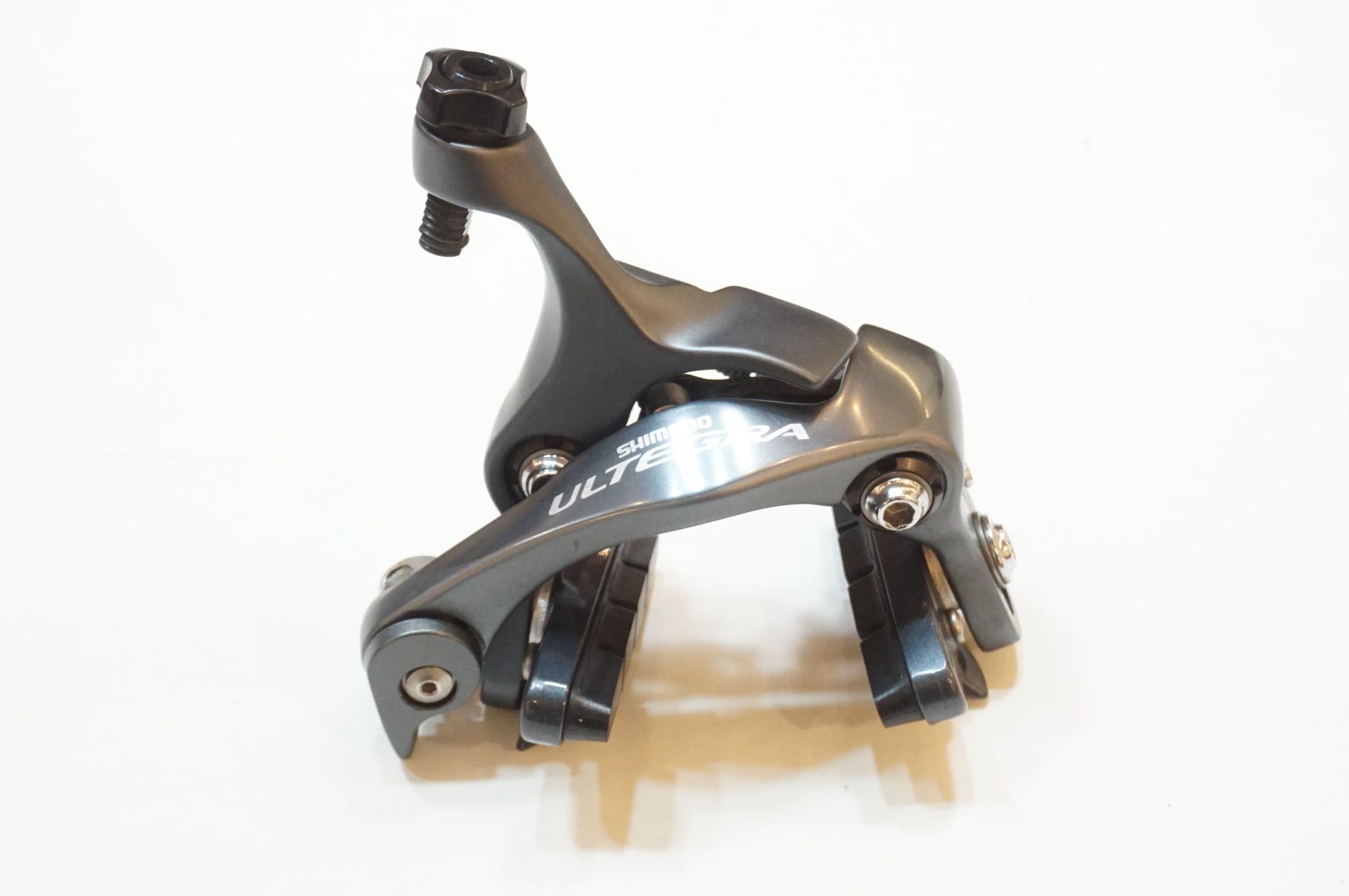 SHIMANO 「シマノ」 ULTEGRA BR-6810-F ダイレクトマウントブレーキ / 浦和ベース