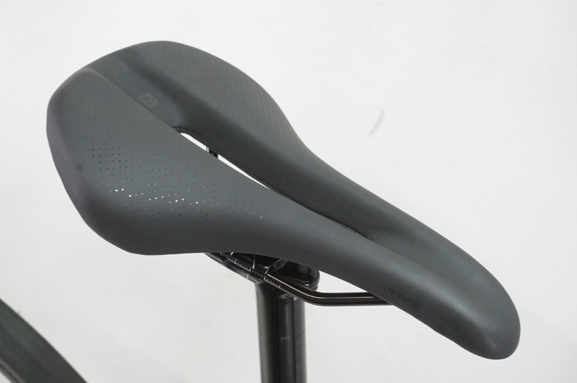 TREK 「トレック」 DOMANE AL 4 GEN 3 2023年モデル ロードバイク / 大宮店