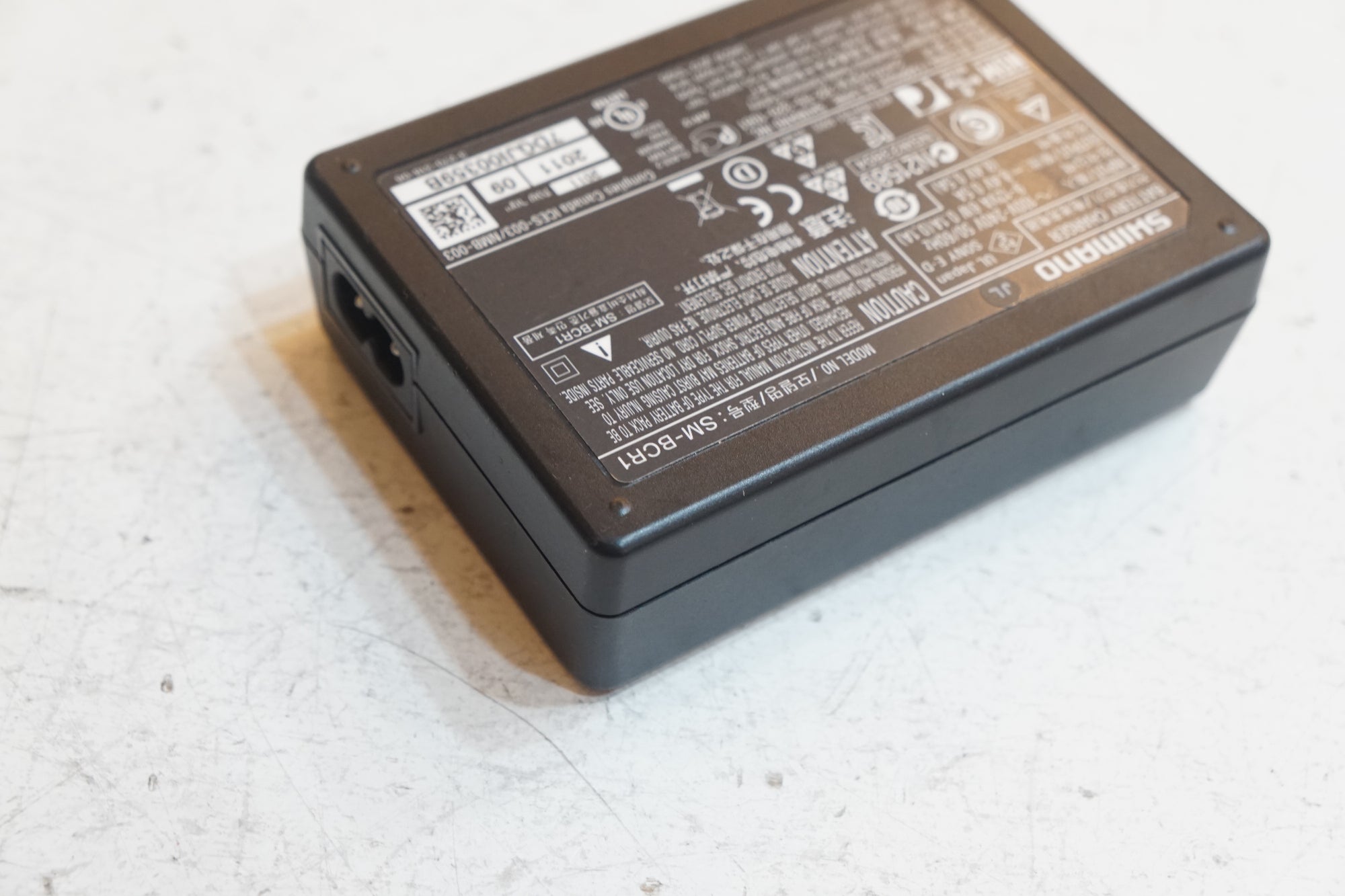 SHIMANO 「シマノ」 SM-BCR1 SM-BCC1-3 外装用充電器 / バイチャリ浦和ベース