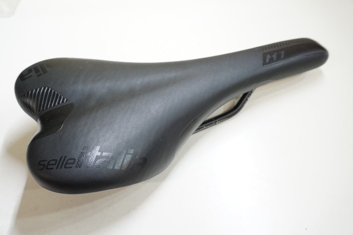 SELLE ITALIA 「セラ イタリア」 X1 サドル / 大宮店