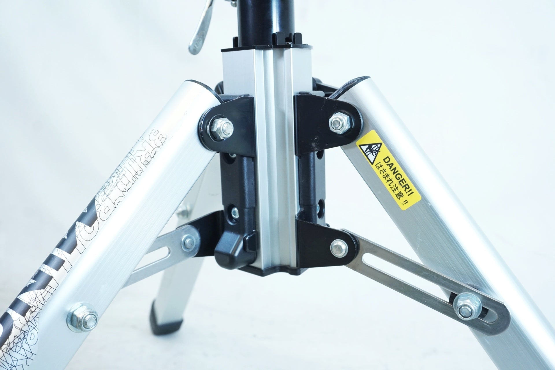 MINOURA 「ミノウラ」 LIVERIDE HYBRID ROLLER FG542 サイクルトレーナー / 有明ガーデン店