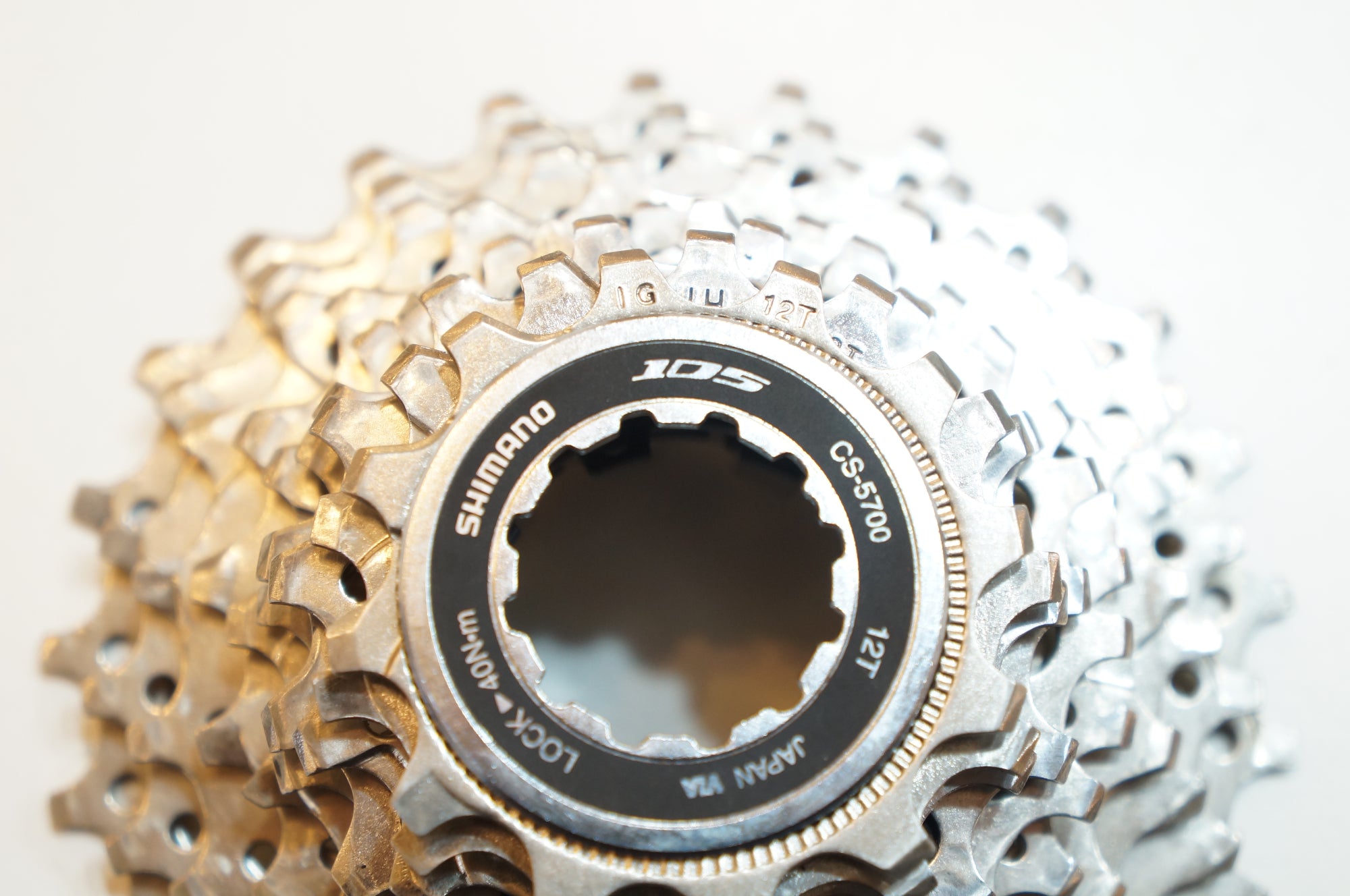 SHIMANO 「シマノ」 105 CS-5700 12-25T スプロケット / バイチャリ浦和ベース