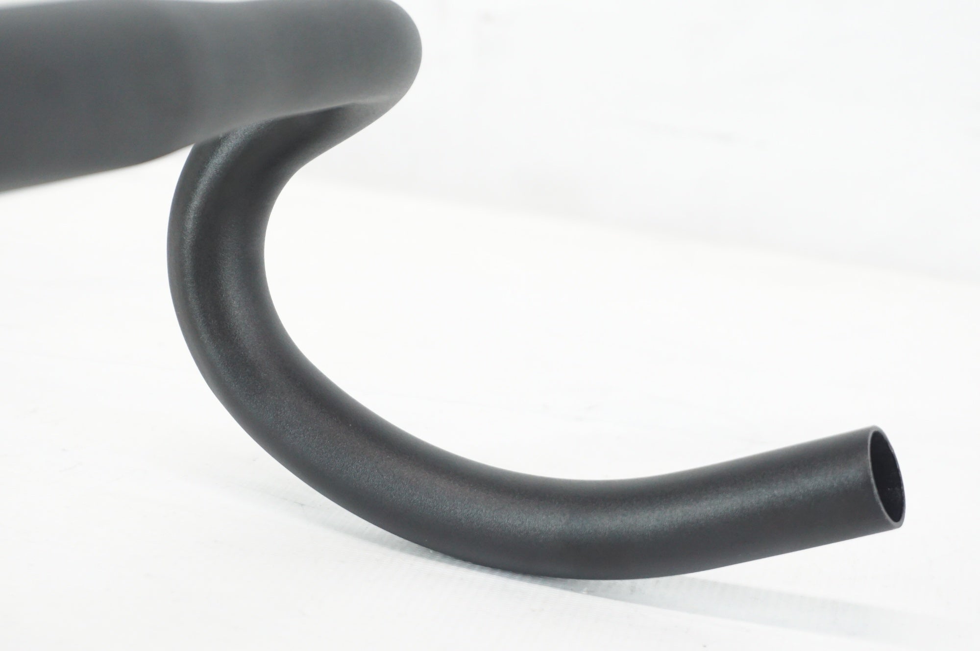 CANNONDALE 「キャノンデール」 Φ31.8 410mm THREE ハンドル / 阪急塚口店