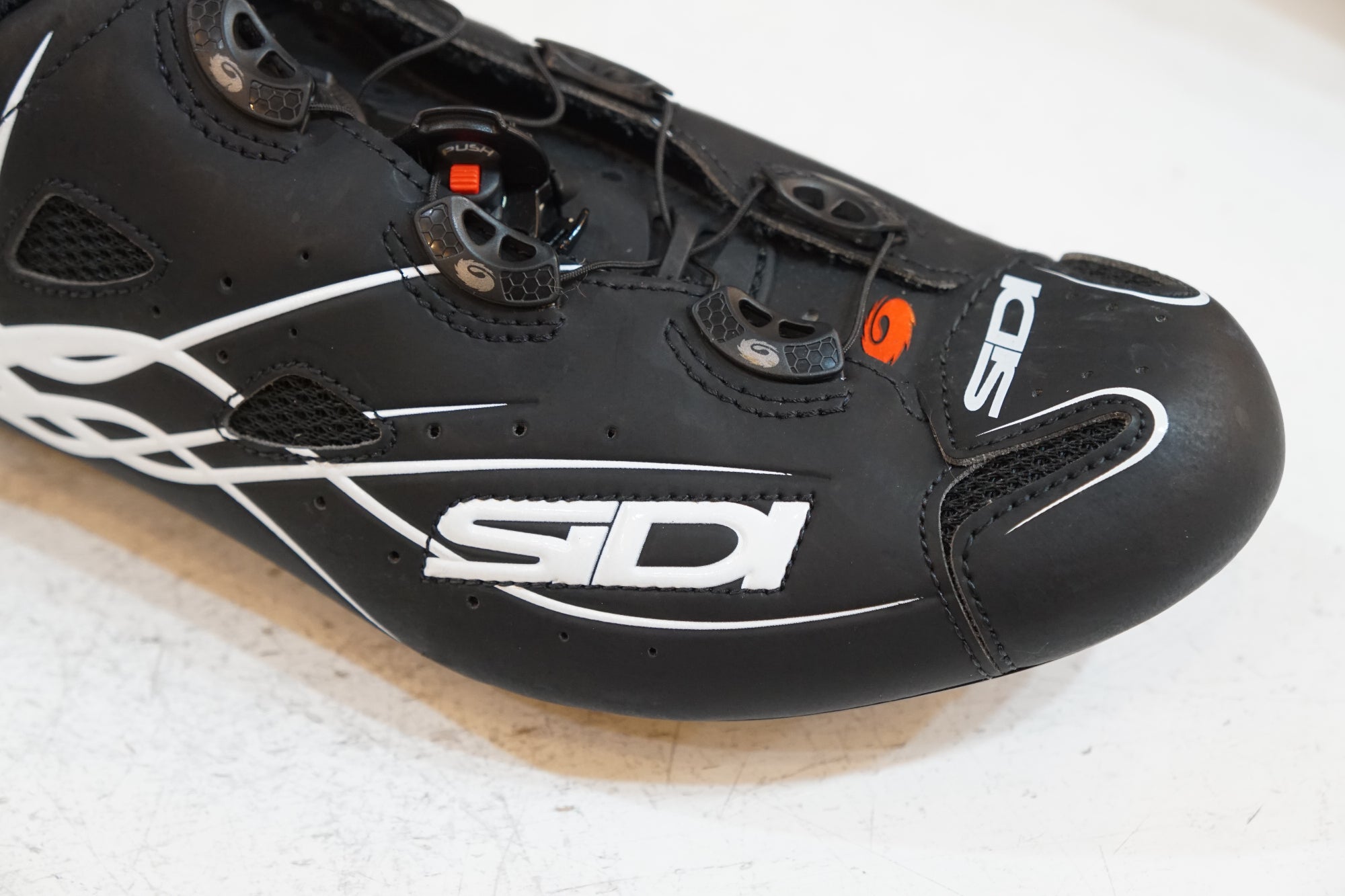SIDI 「シディ」 VENT CARBON SOLE 42 シューズ / バイチャリ浦和ベース