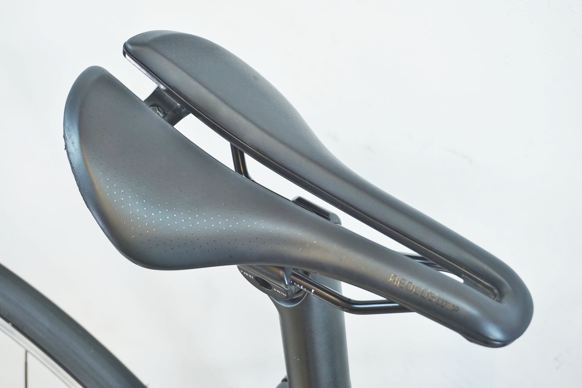 TREK 「トレック」 DOMANE SL5 2019年モデル ロードバイク / 有明ガーデン店
