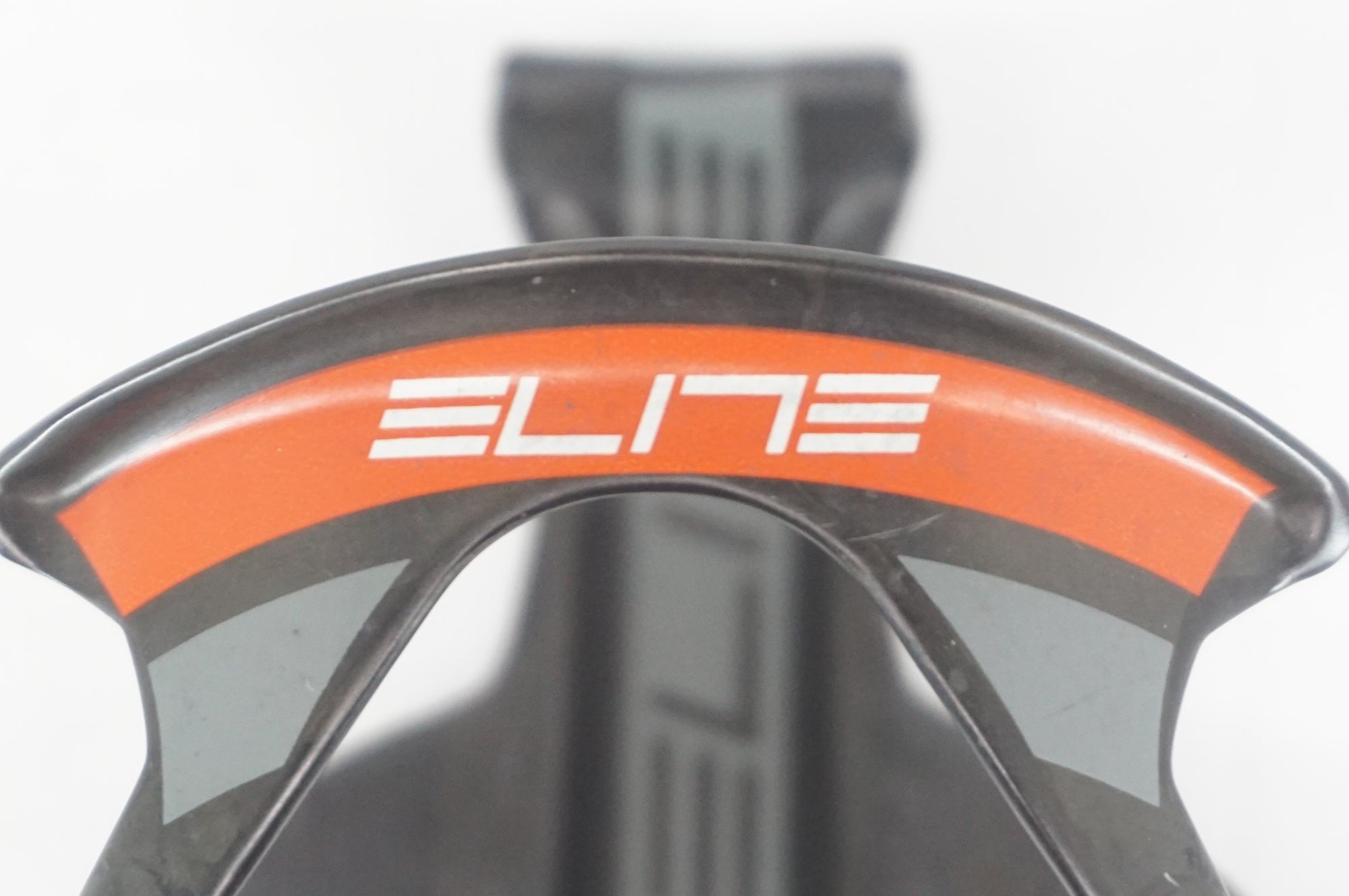 ELITE 「エリート」 PARON カーボン ボトルケージ / 阪急塚口店