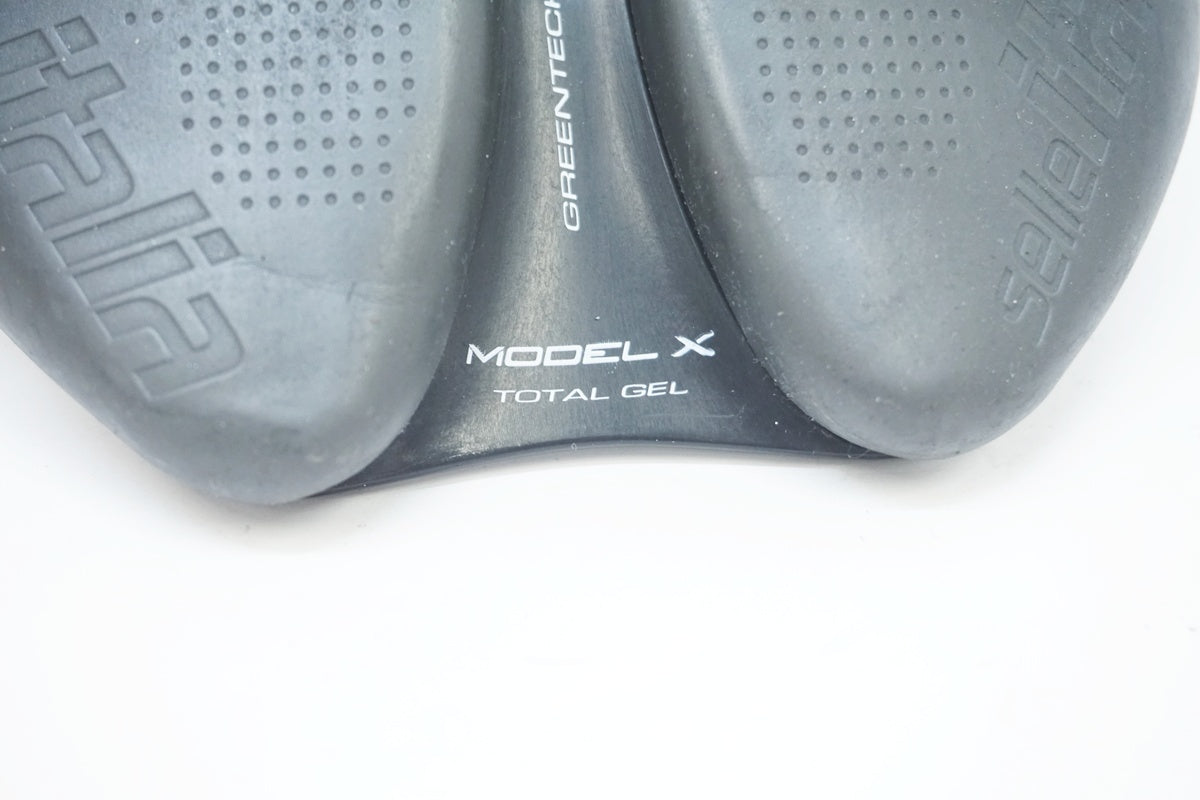 SELLE ITALIA 「セライタリア」 MODEL X COMFORT サドル / 大阪美原北インター店