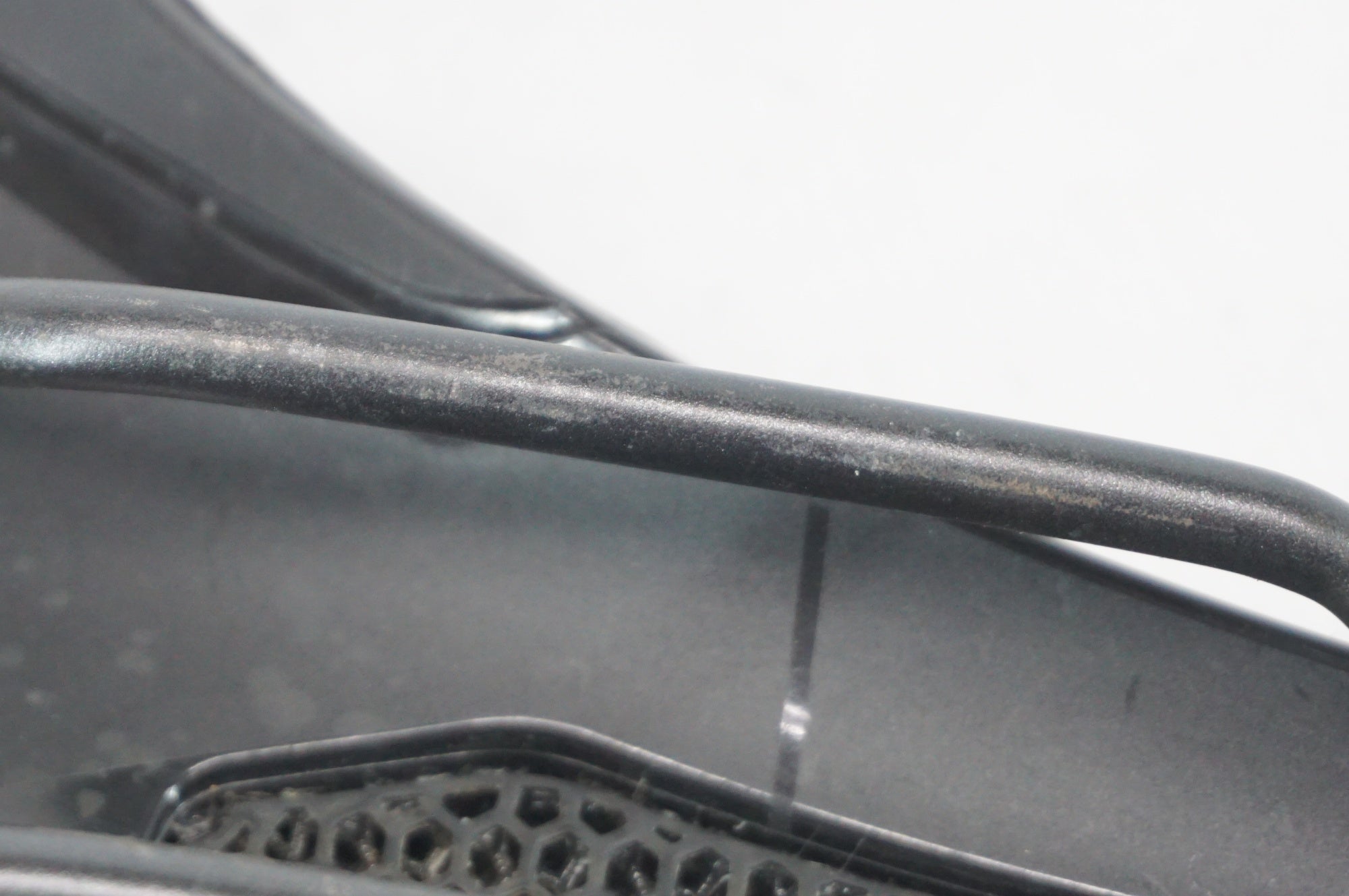 FIZIK 「フィジーク」 VENTO ARGO R3 ADAPTIVE サドル / 阪急塚口店