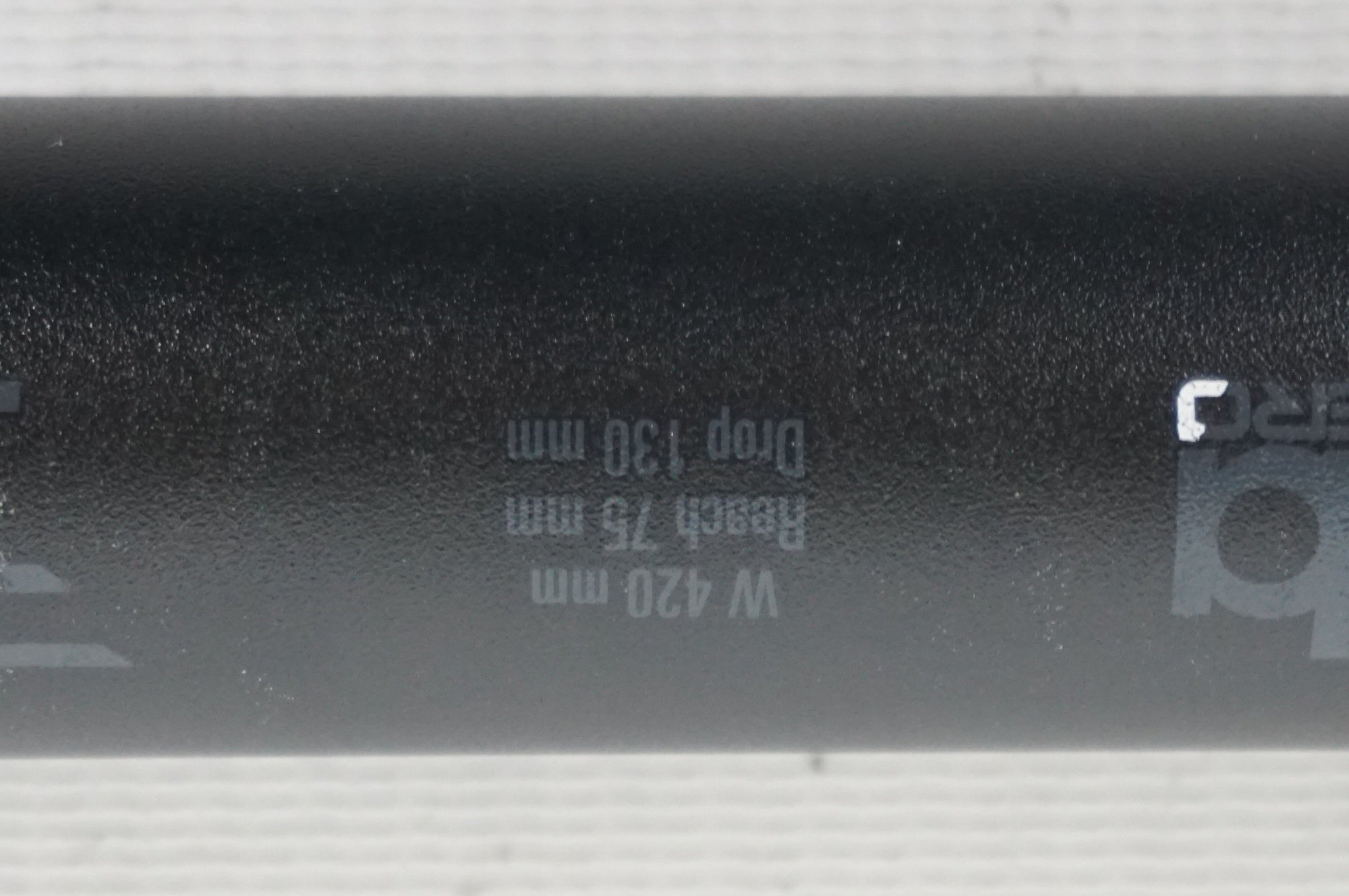 DEDA 「デダ」 ZERO100 Φ31.7 420mmZERO ハンドル / 阪急塚口店