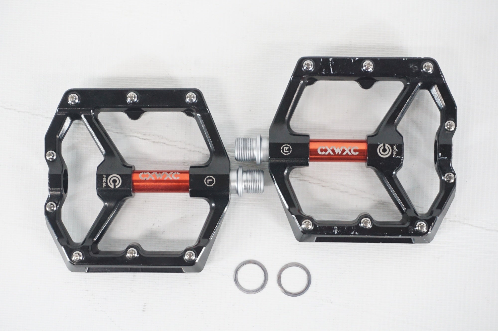 CXWXC 「シーエックスダブリューエックスシー」 ペダル / 阪急塚口店