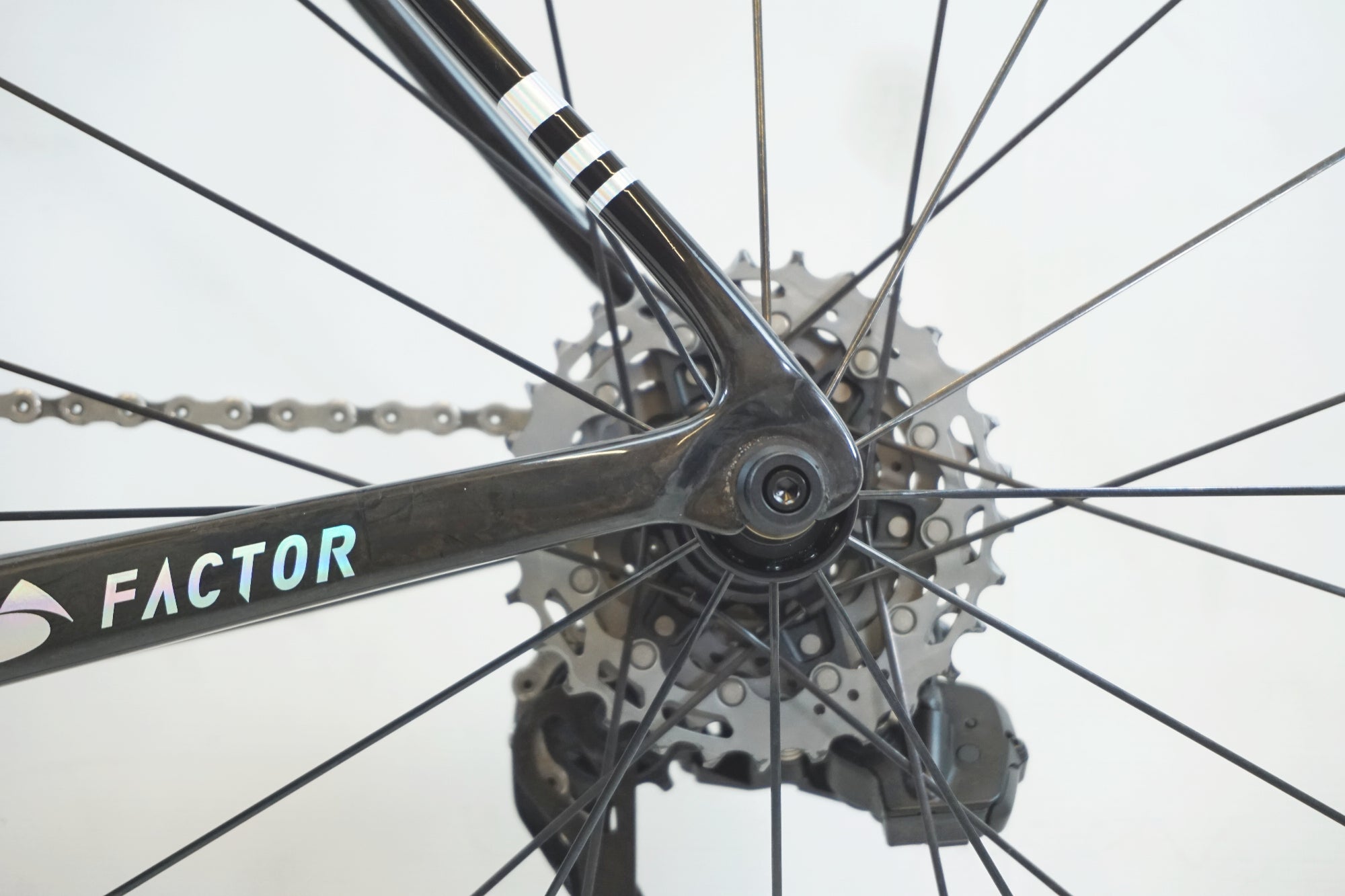 FACTOR 「ファクター」 O2 VAM RIM 2020年モデル ロードバイク / 有明ガーデン店