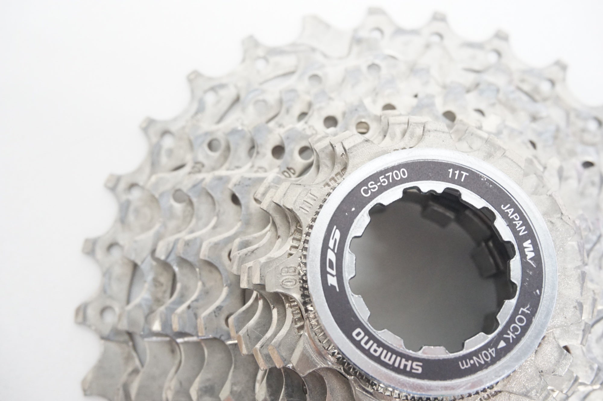SHIMANO 「シマノ」 105 CS-5700 11-28T スプロケット / 福岡店