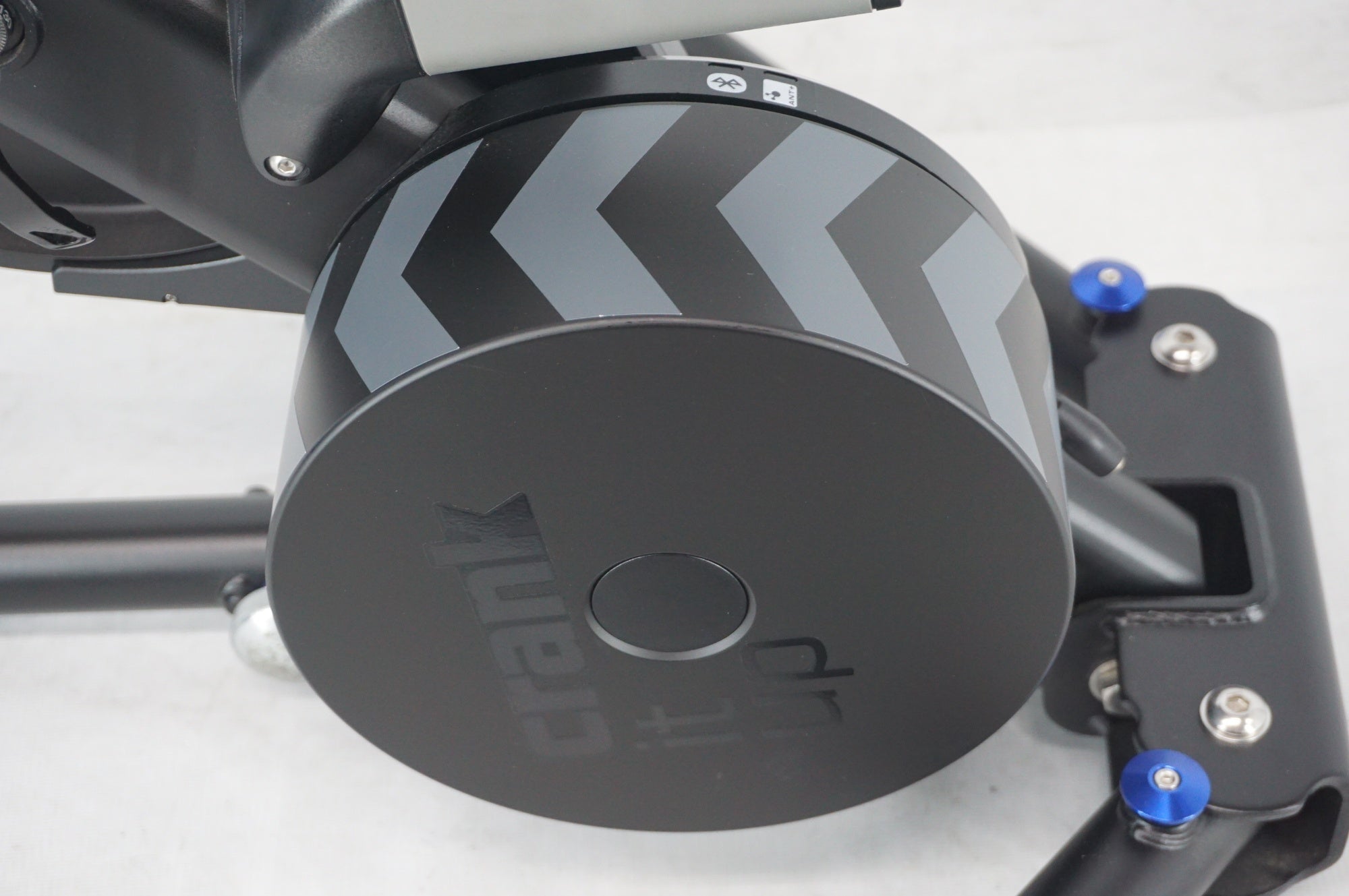 WAHOO 「ワフー」 KICKR V5 サイクルトレーナー / 阪急塚口店