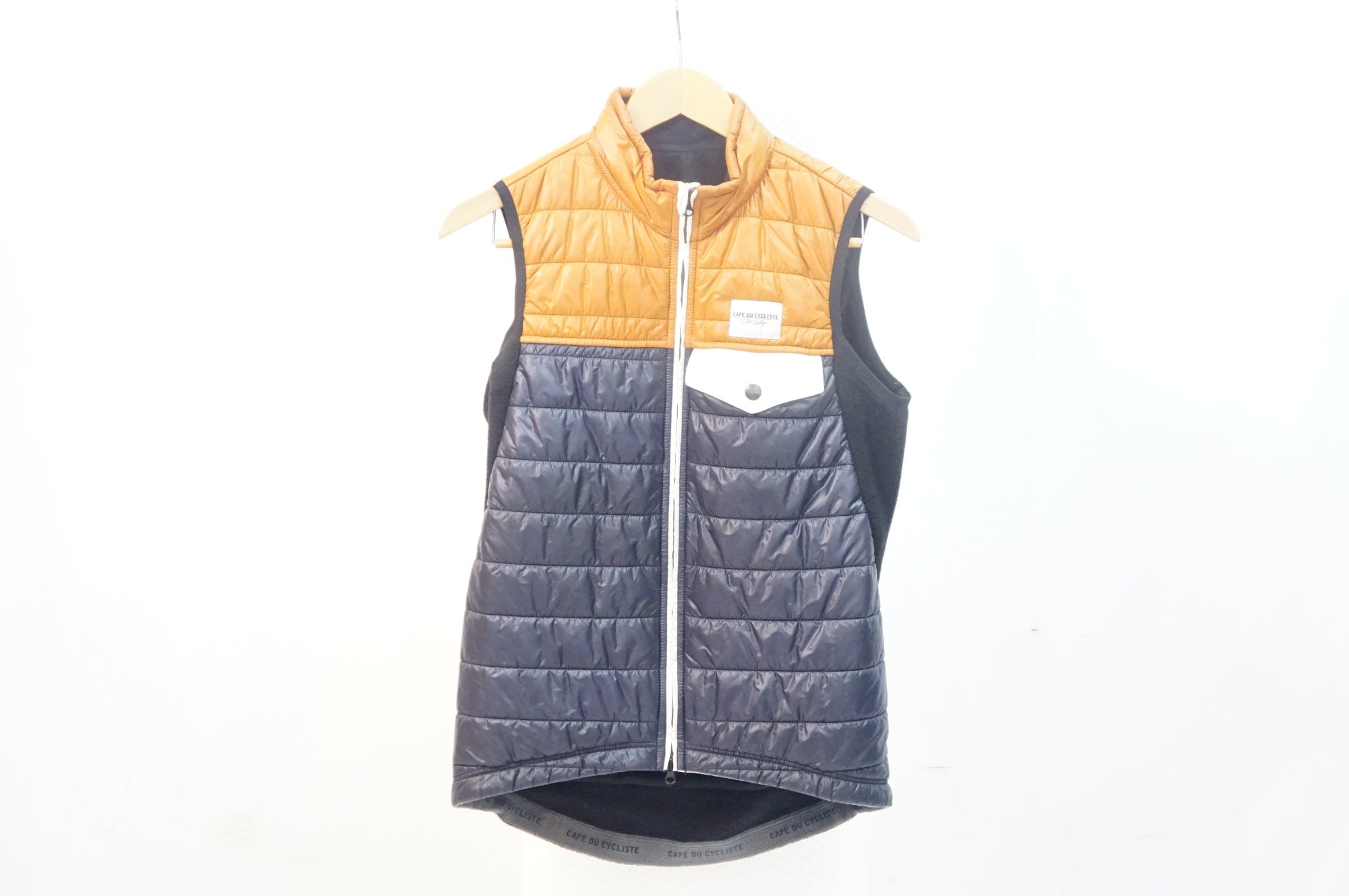 CAFE DU CYCLISTE 「カフェ・ドゥ・シクリステ」 ALBERTINE MEN Mサイズ ベスト / 熊谷本店