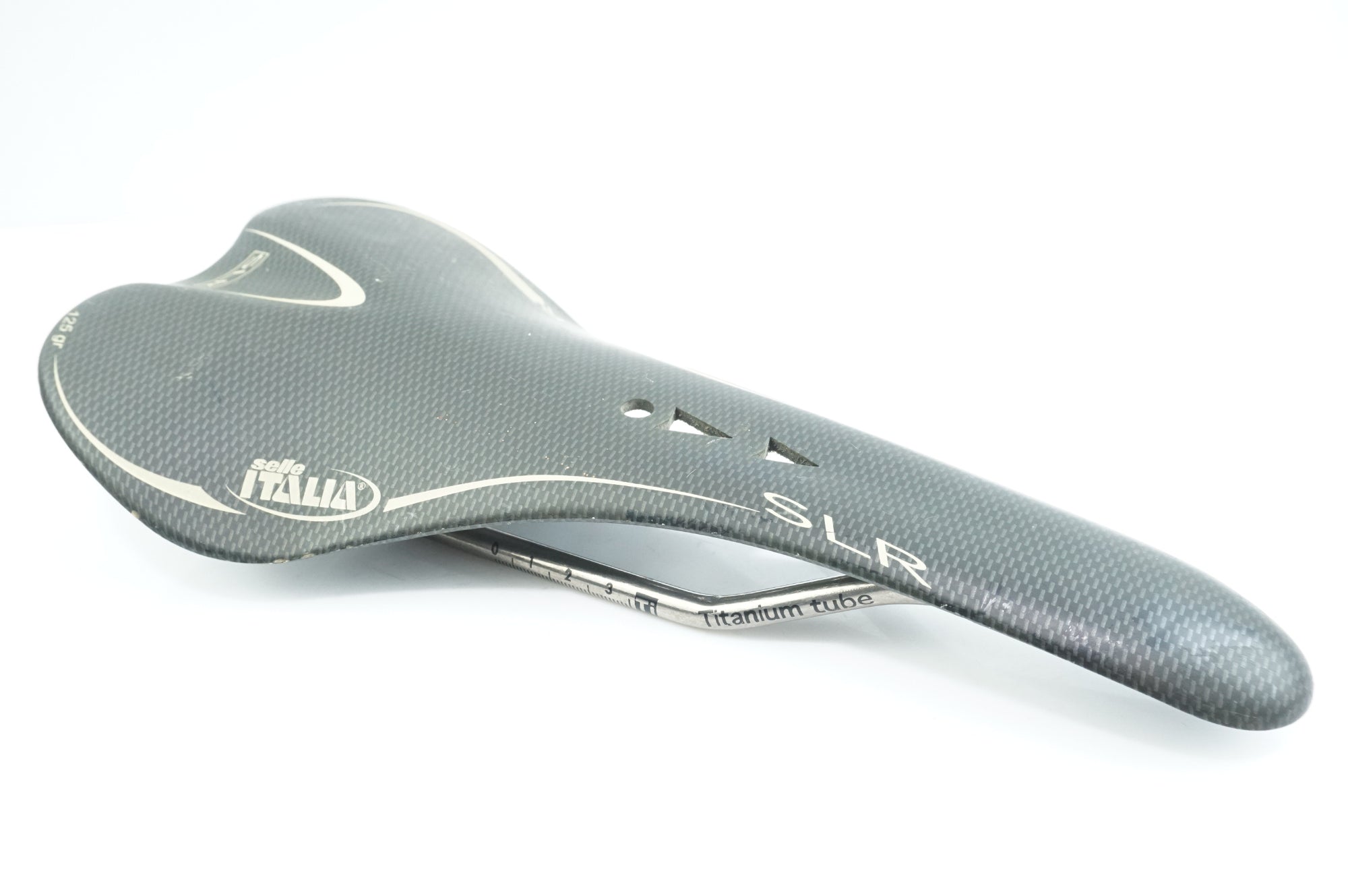 SELLE ITALIA 「セライタリア」 SLR カーボン サドル / 中目黒店
