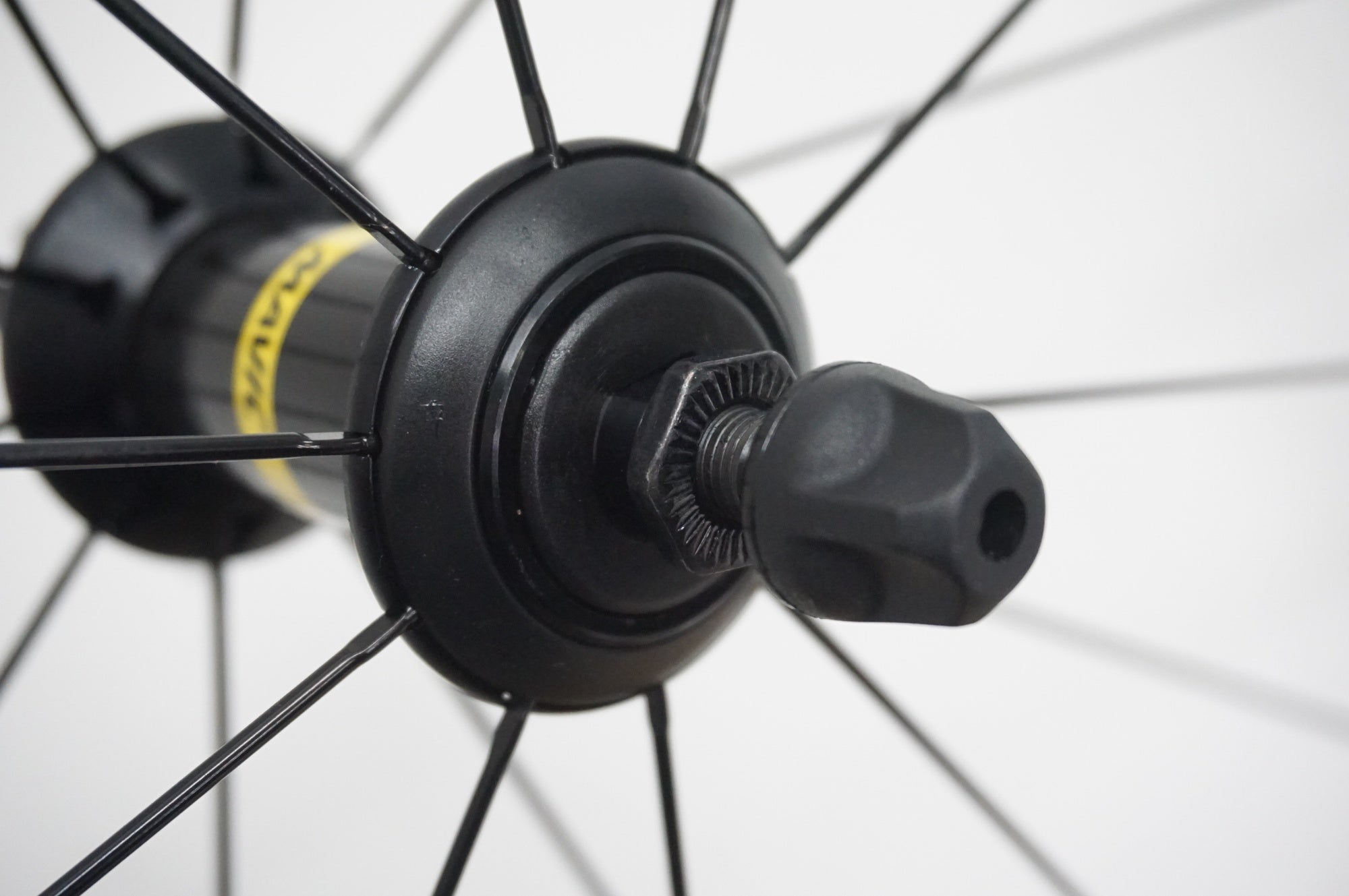 MAVIC 「マヴィック」 AKSIUM シマノ11速 ホイールセット / 福岡店