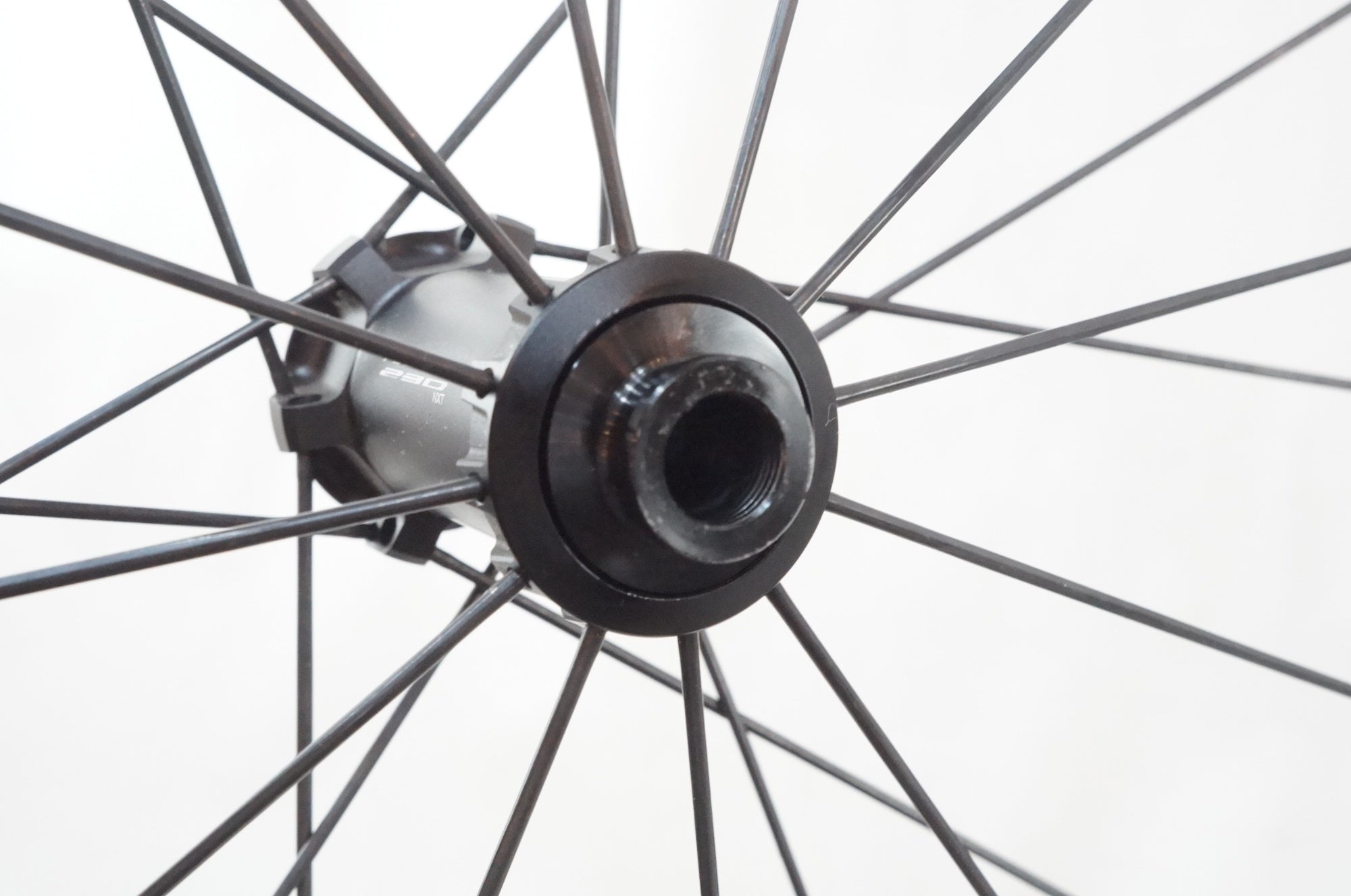YOELEO 「ヨーレオ」 SAT C50 DB PRO NXT SHIMANO / SRAM 11s ホイールセット / バイチャリ浦和ベース