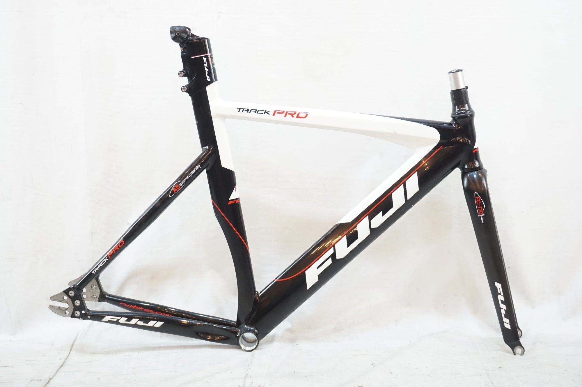 ジャンク FUJI 「フジ」 TRACK PRO 2010年モデル フレームセット