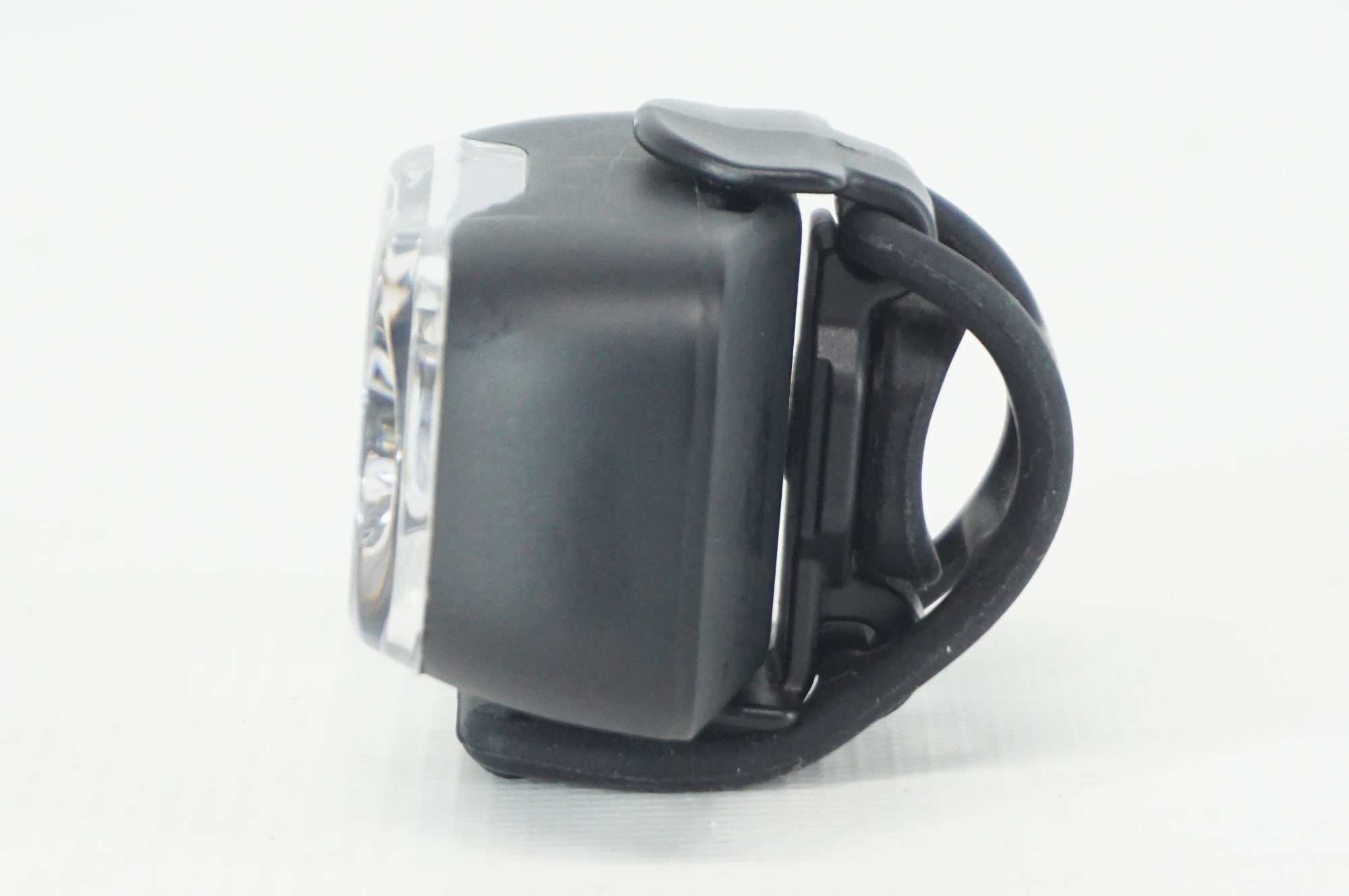 RAYO 「ラヨ」 リアライト / 阪急塚口店