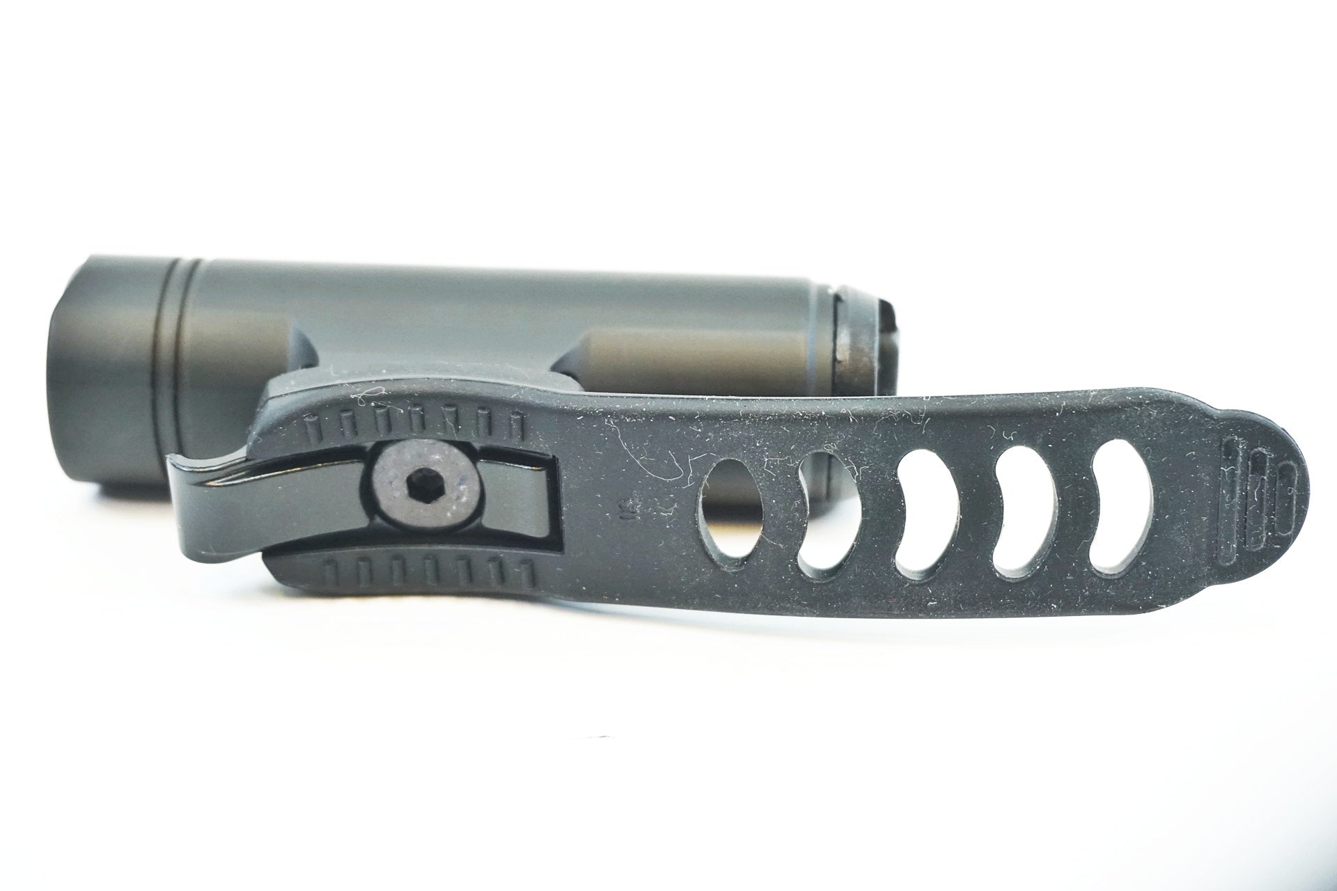 LEZYNE 「レザイン」 CLASSIC DRIVE 700XL フロントライト / 有明ガーデン店