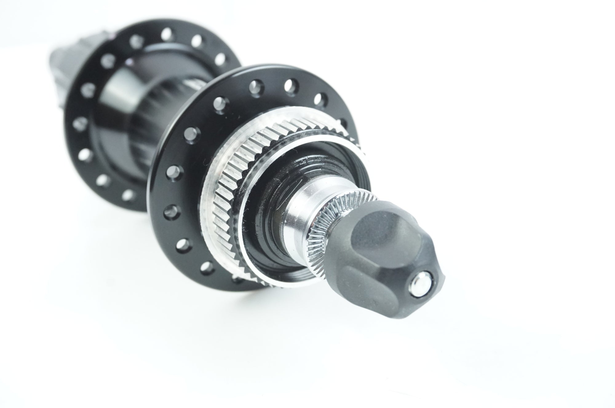 SHIMANO 「シマノ」 DEORE XT FH-M8000 シマノ8~10速 リアハブ / 中目黒店