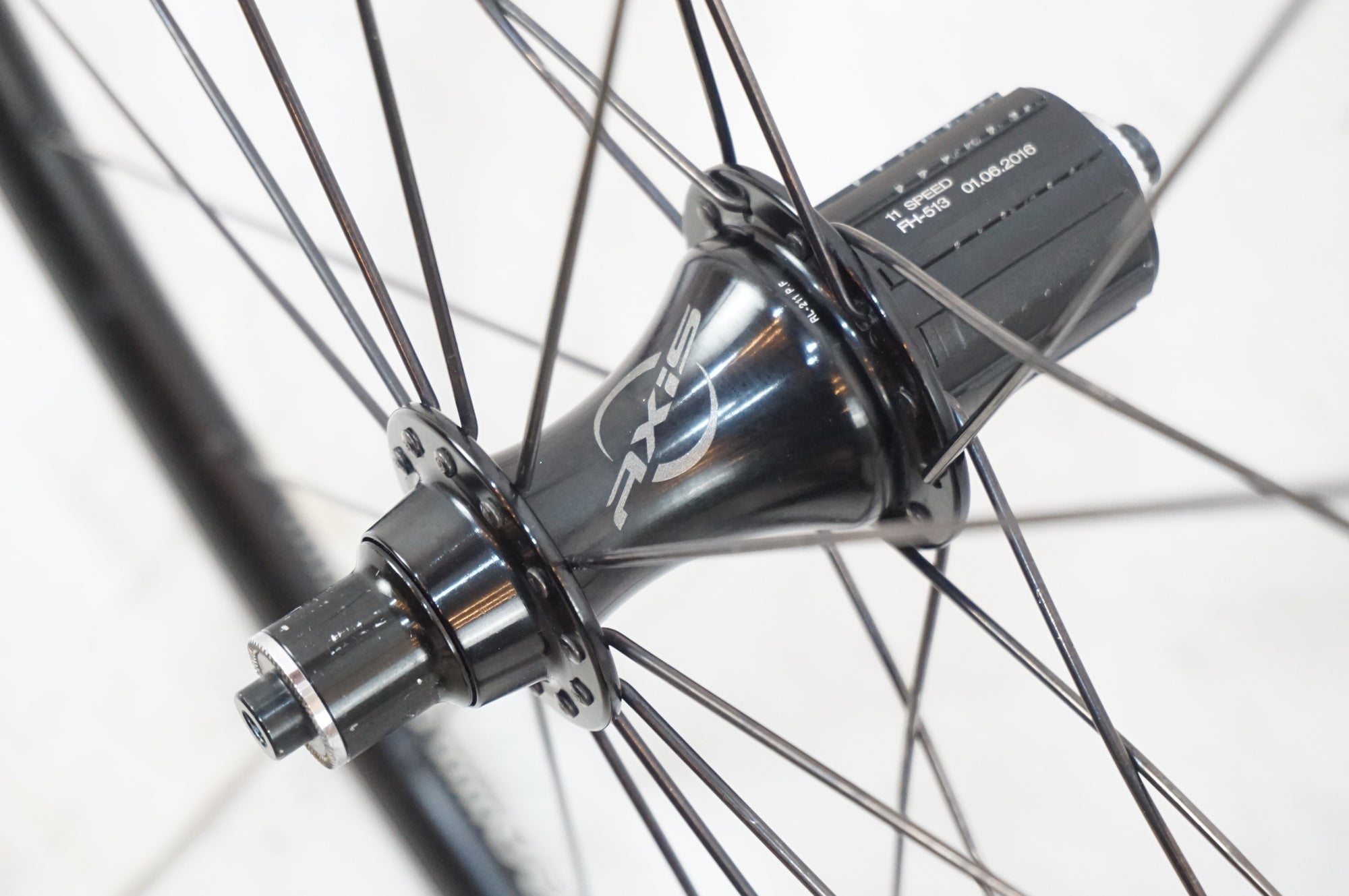 DT SWISS 「ディーティースイス」 R460 SHIMANO / SRAM 11S ホイールセット / 浦和ベース