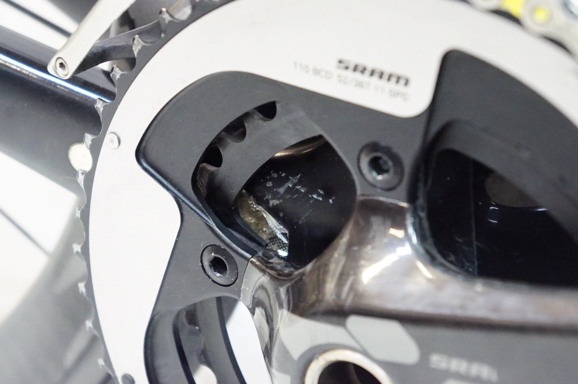 PINARELLO 「ピナレロ」 DOGMA F8 RHINO 2016年モデル ロードバイク / 熊谷本店