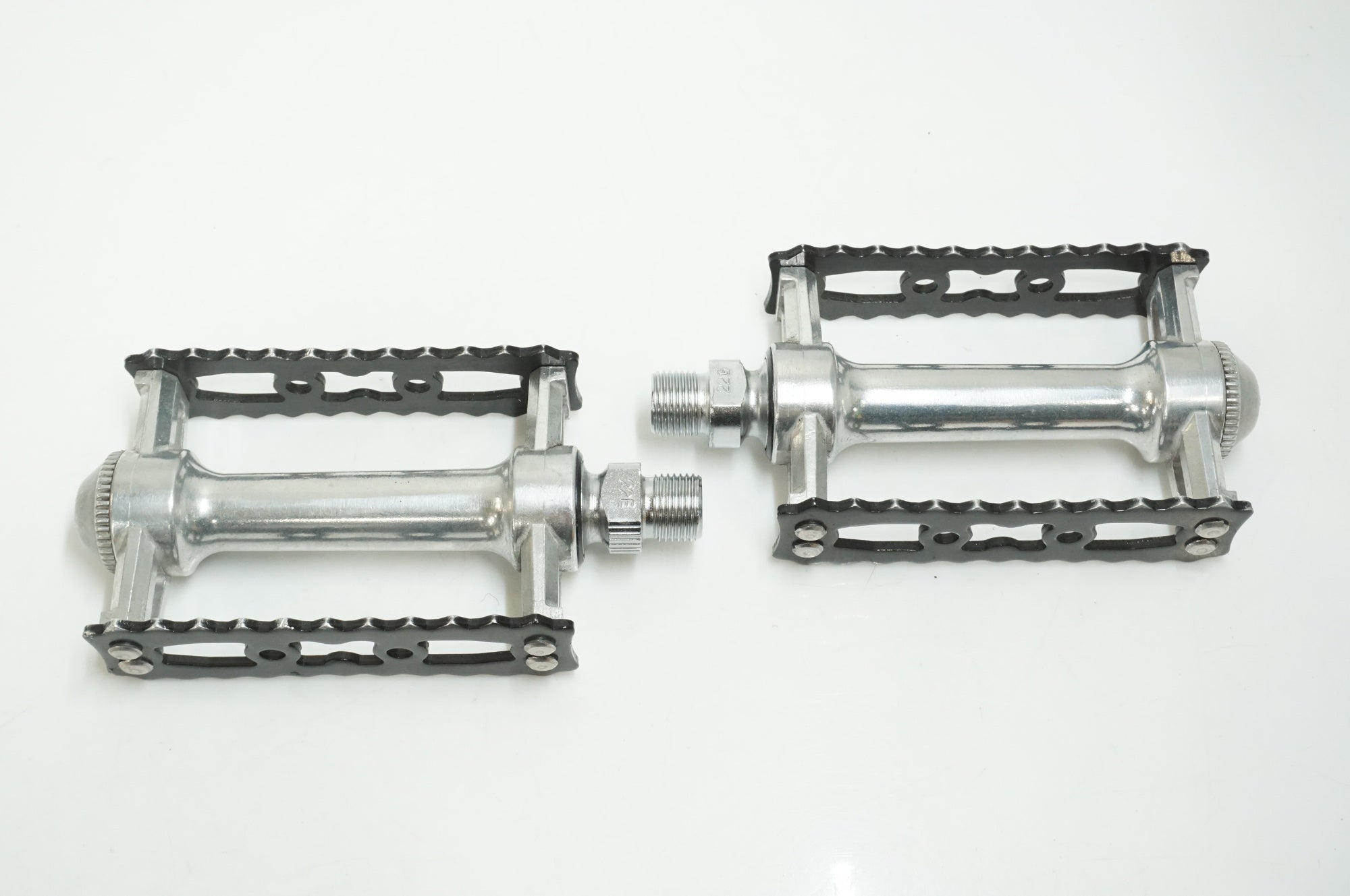 MKS 「ミカシマ」 SYLVAN STREAM ペダル / 大宮店