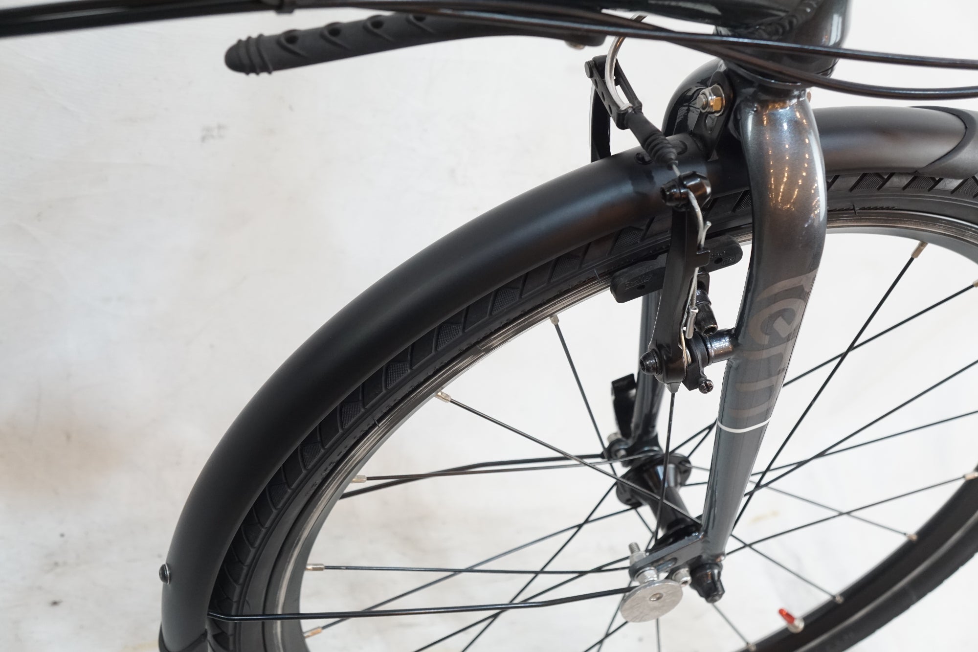 TERN 「ターン」 VERGE D9 2018年モデル 20インチ 折り畳み自転車 / バイチャリ浦和ベース