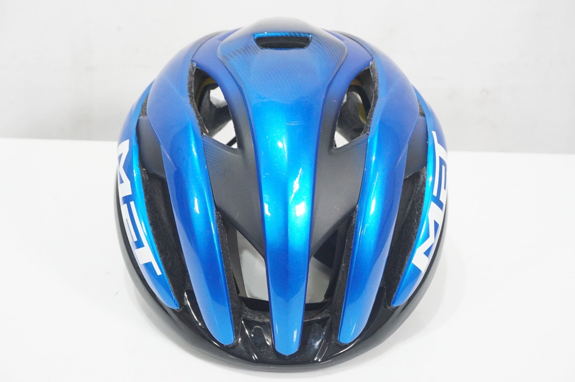 MET 「メット」 M126 TRENTA MIPS Mサイズ 56-58cm ヘルメット / AKIBA店