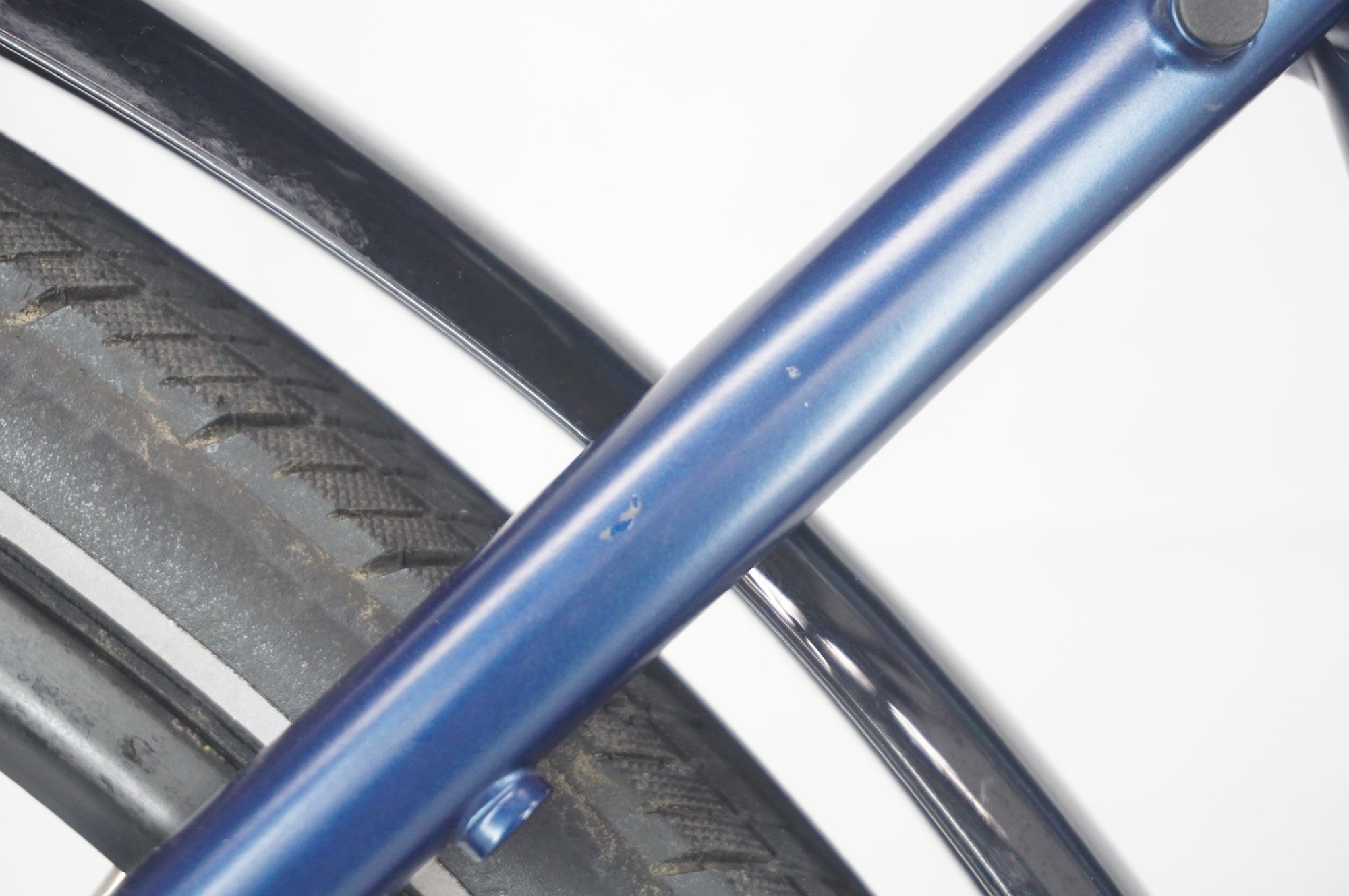 TREK 「トレック」 FX+2 2023年モデル E-BIKE / 阪急塚口店