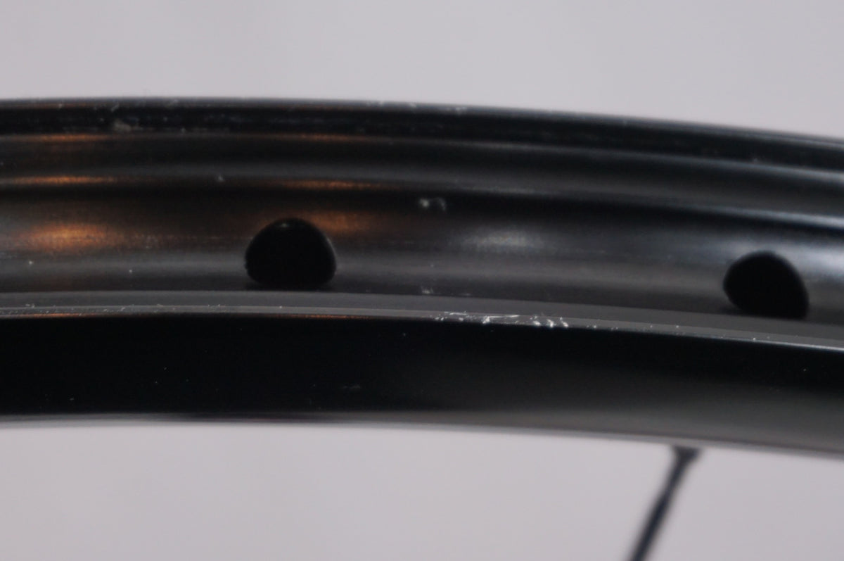STAN'S NOTUBES 「スタンズノーチューブス」 GRAIL MK3 リム NOVATEC ハブ シマノ11速 ホイールセット / 世田谷店