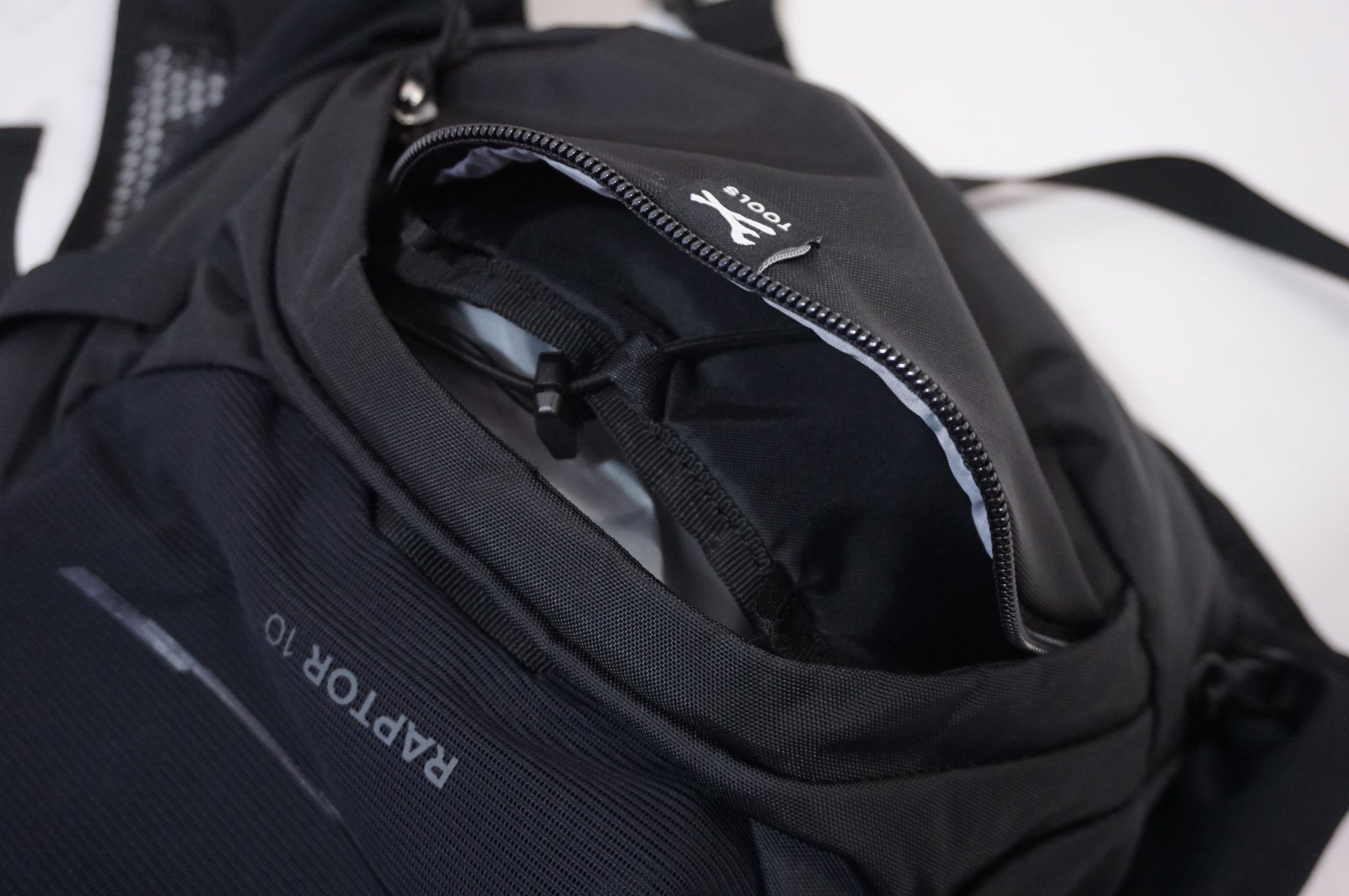 OSPREY 「オスプレー」 RAPTOR 10 バックパック / 世田谷店