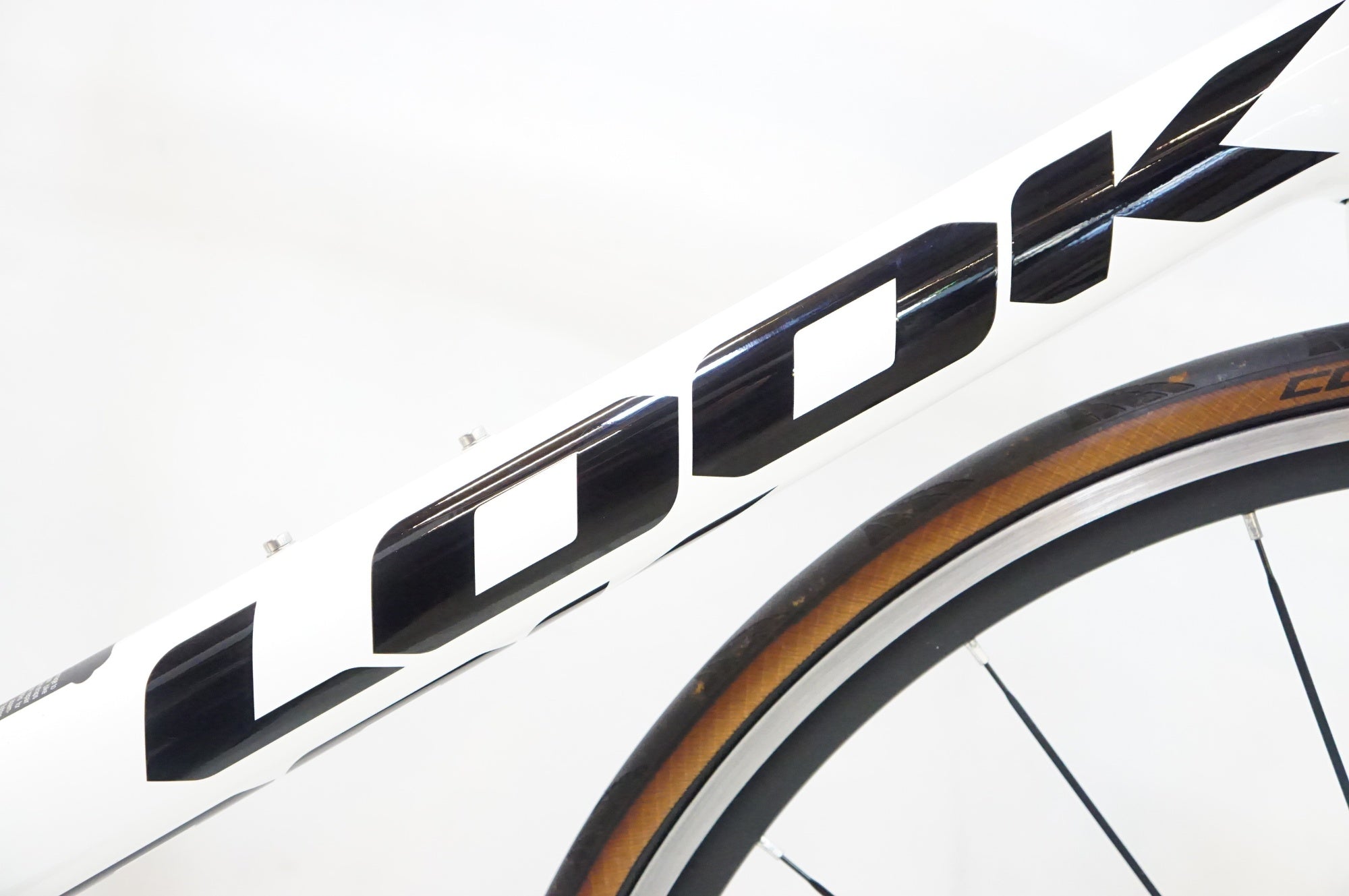 LOOK 「ルック」 785 HUEZ ULTEGRA 2020年モデル ロードバイク / 熊谷本店