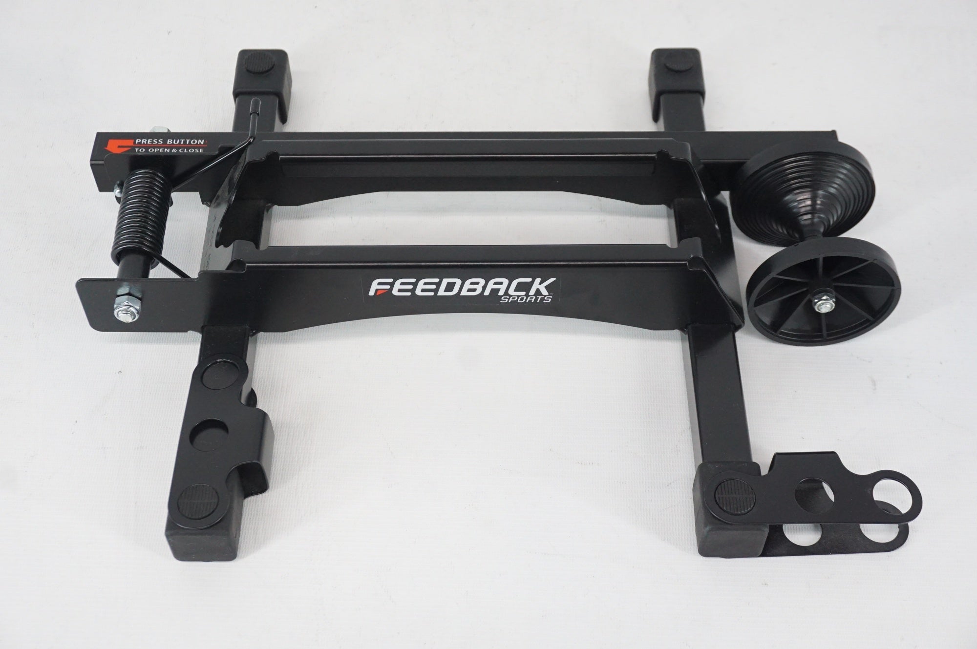 FEEDBACK SPORTS 「フィードバックスポーツ」 スタンド / 阪急塚口店