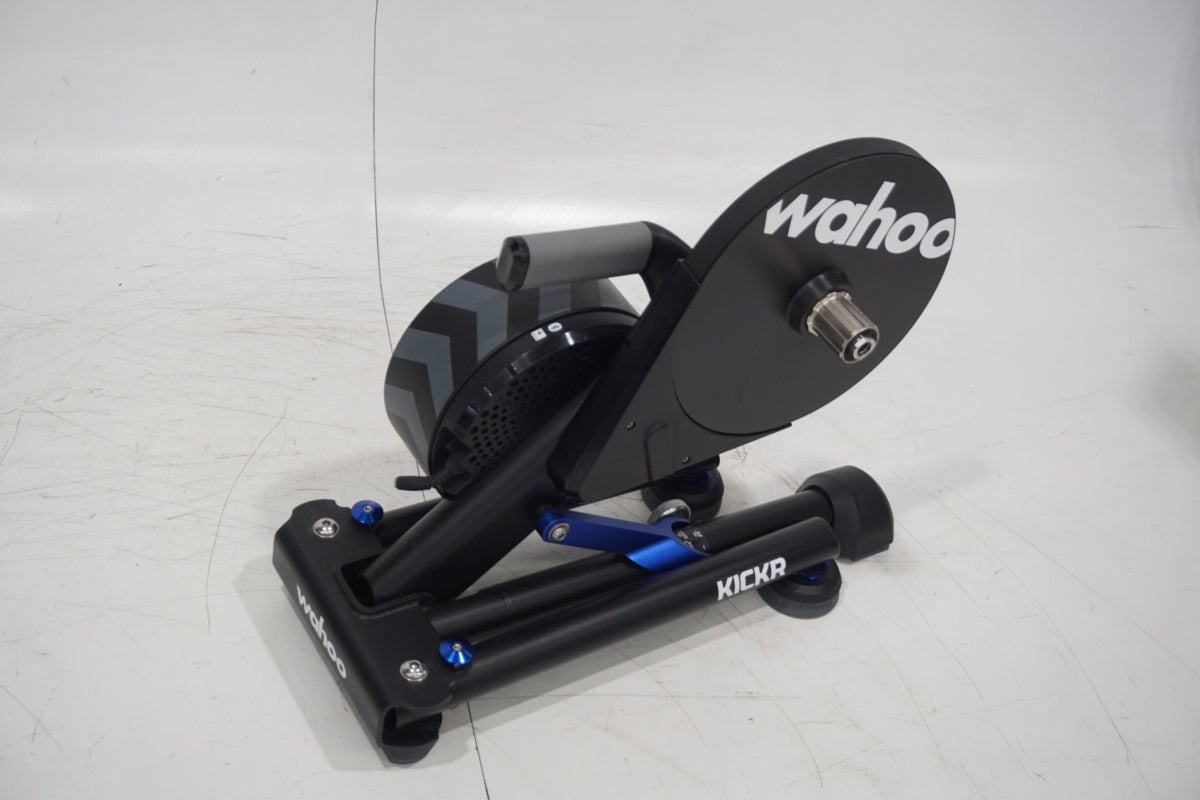 WAHOO 「ワフー」 KICKR AXIS スマートトレーナー / 滋賀大津店