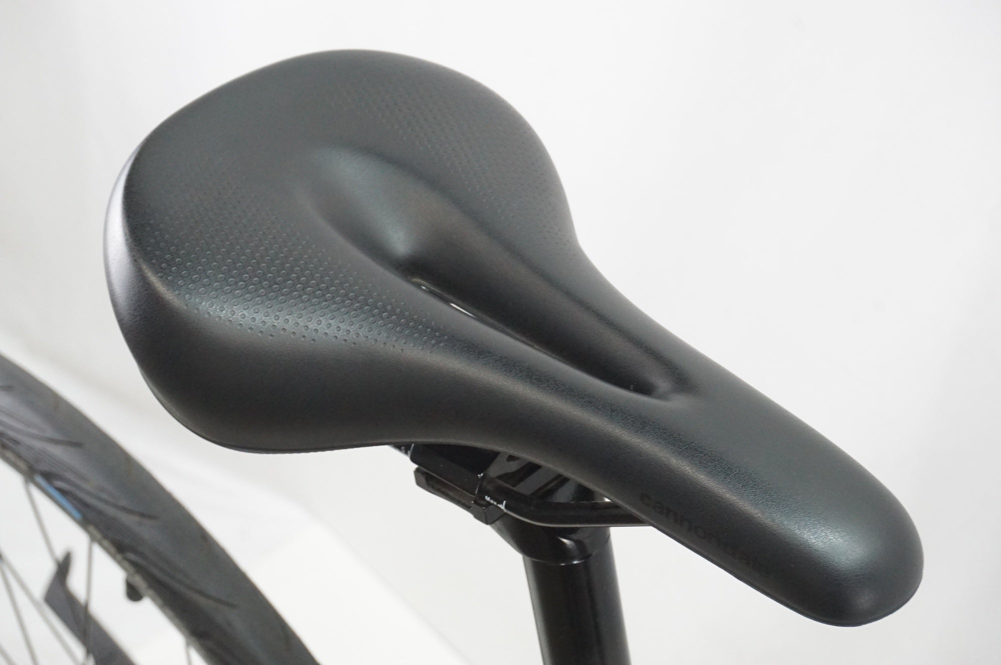 CANNONDALE 「キャノンデール」 QUICK4 2021年モデル クロスバイク / 大宮店