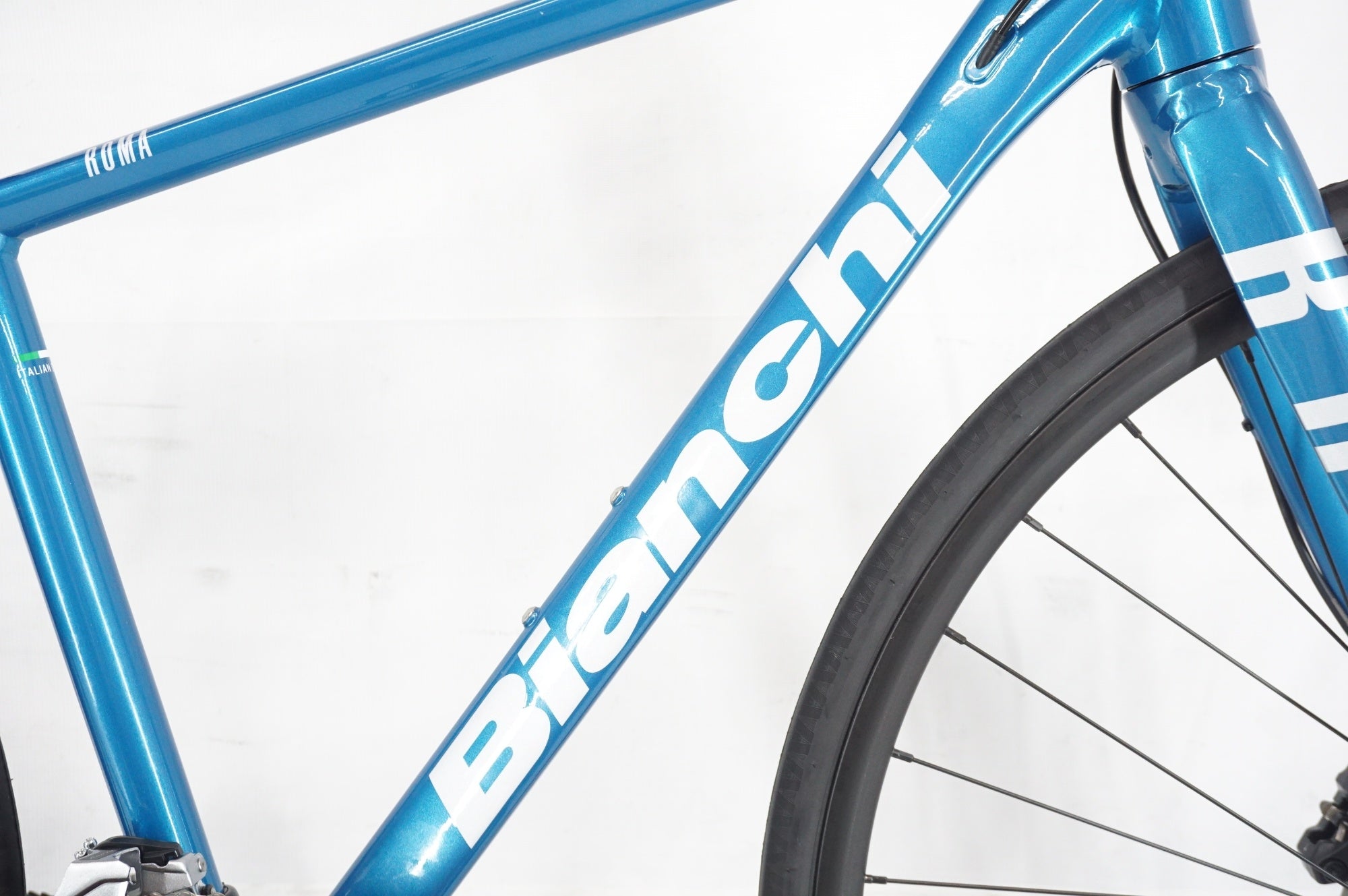 BIANCHI 「ビアンキ」 ROMA3 DISC 2022年モデル クロスバイク / 阪急塚口店