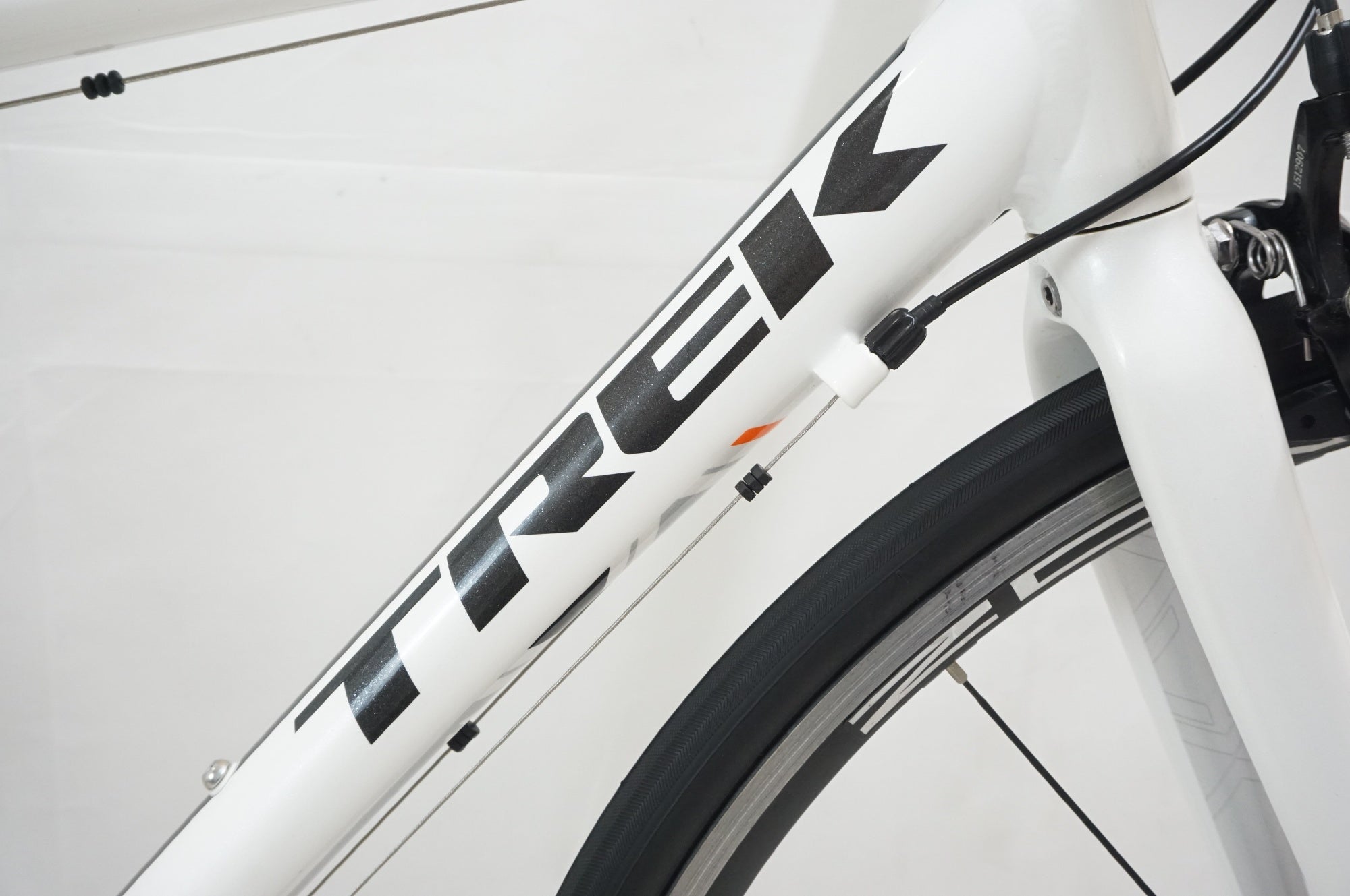 TREK 「トレック」 LEXA SL 2016年モデル ロードバイク / 福岡アイランドシティ店