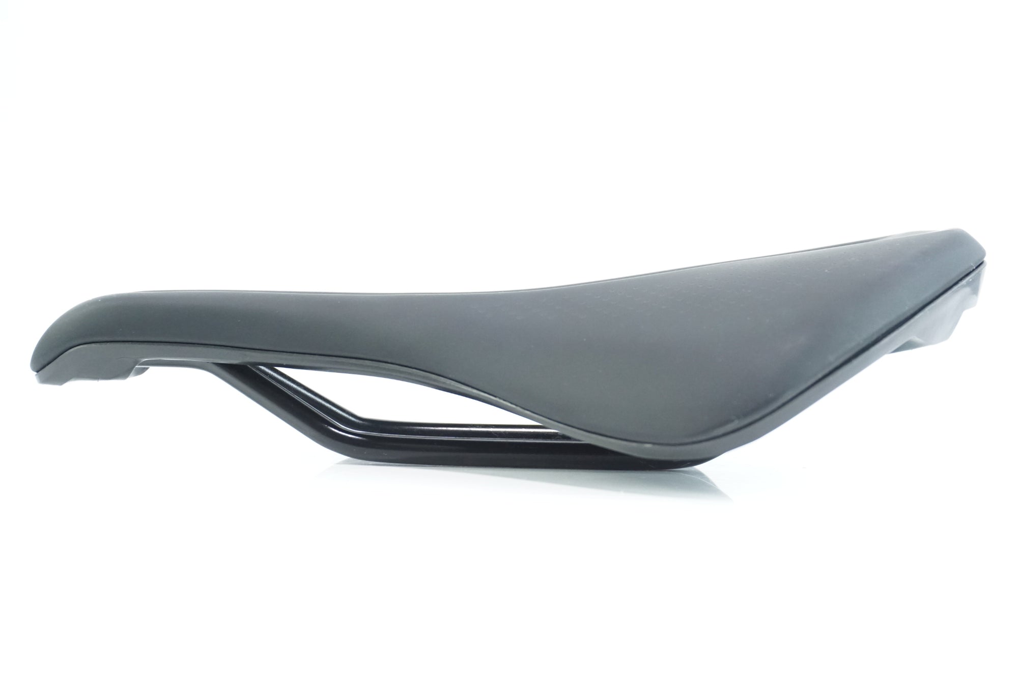 SPECIALIZED 「スペシャライズド」 POWER COMP サドル / 中目黒店