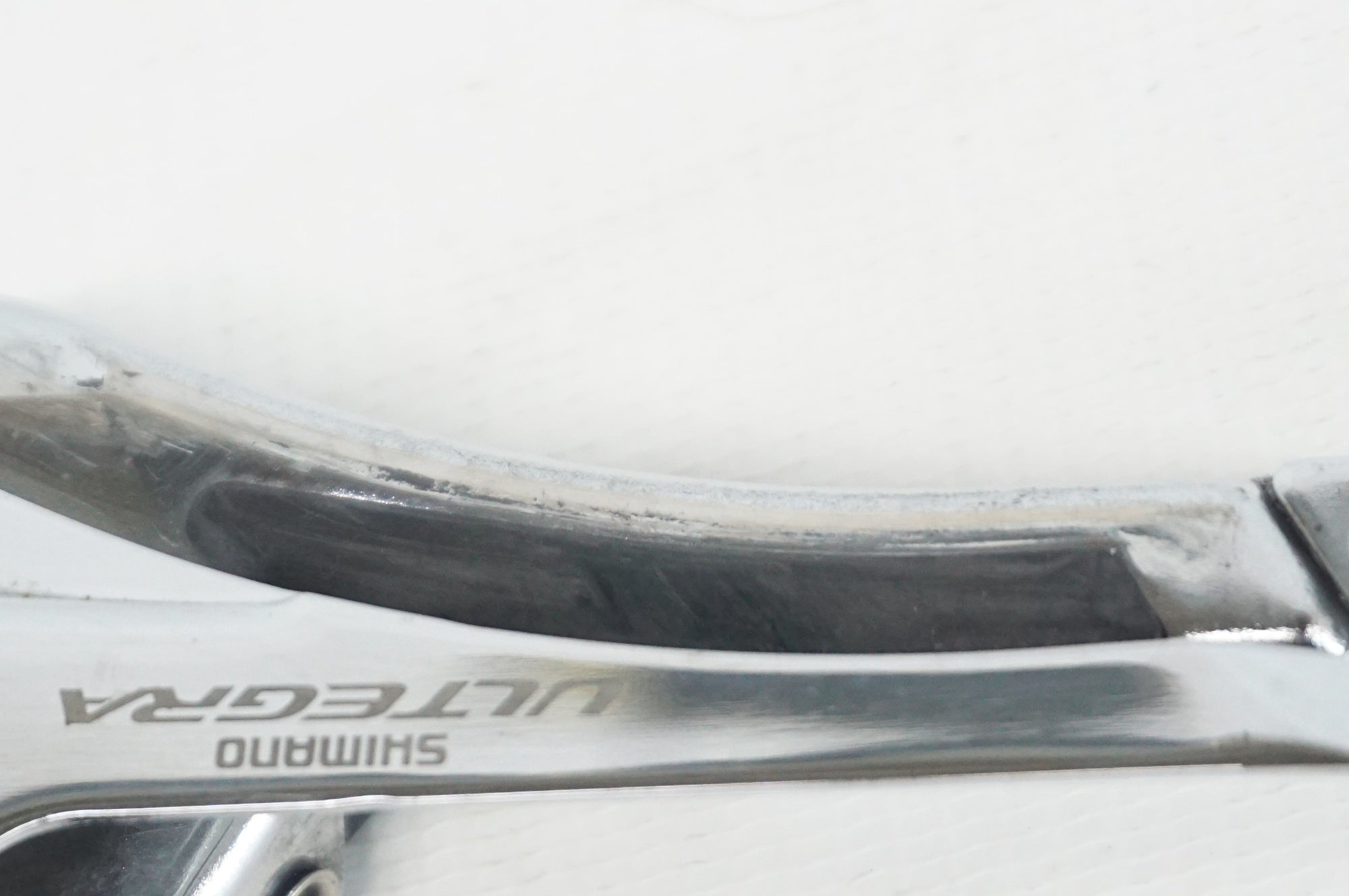 SHIMANO 「シマノ」 ULTEGRA FD-6800 フロントディレイラー / 阪急塚口店